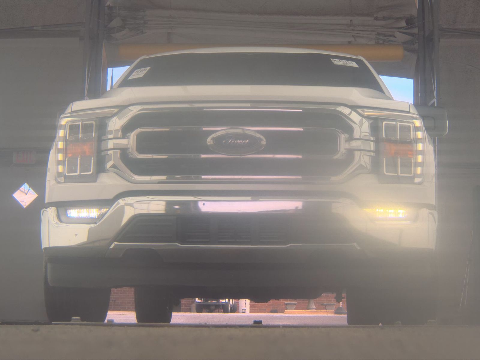 FORD F-150 - 4