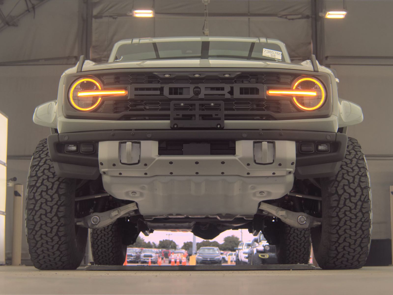 FORD BRONCO - 4