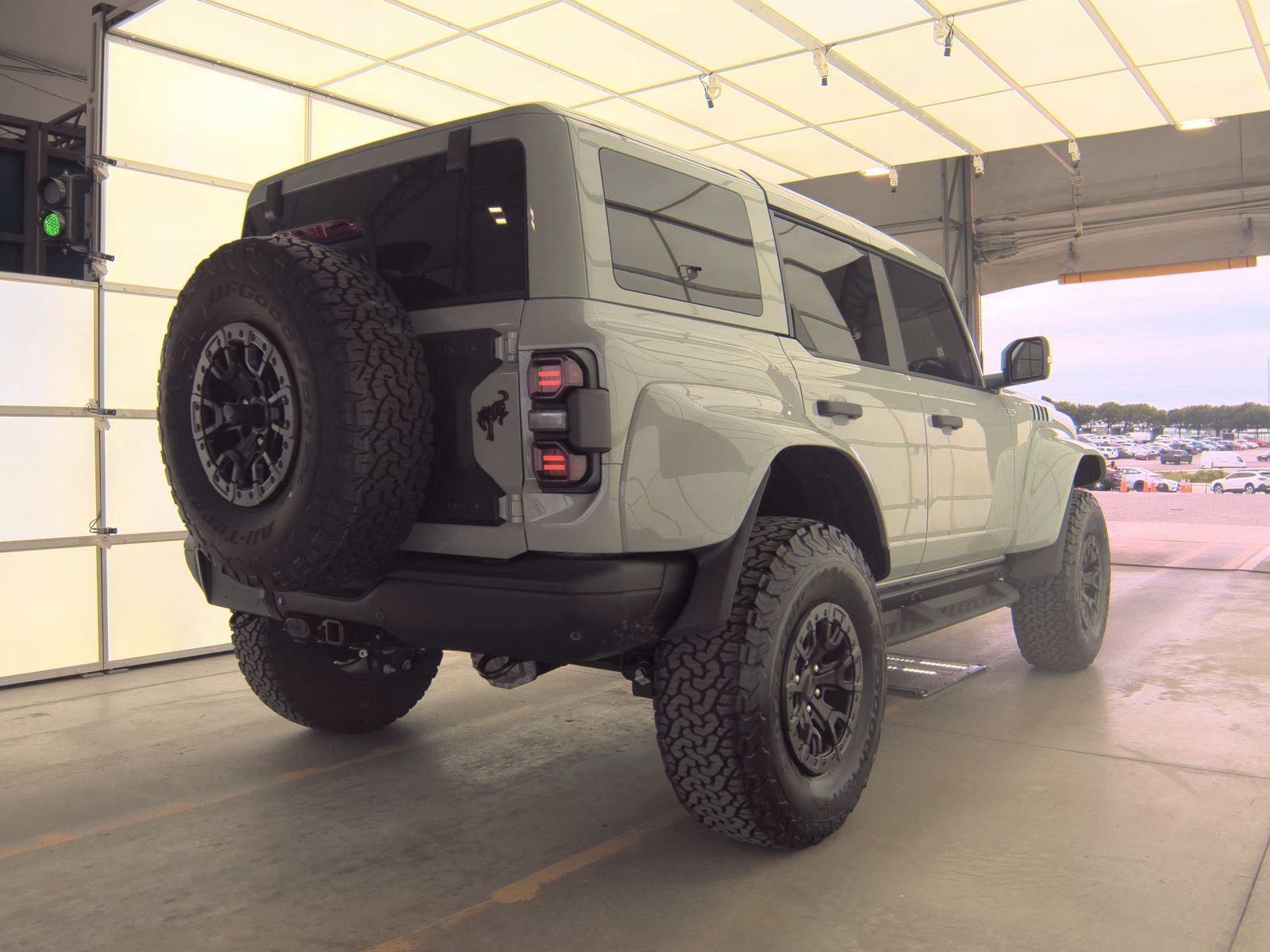 FORD BRONCO - 6