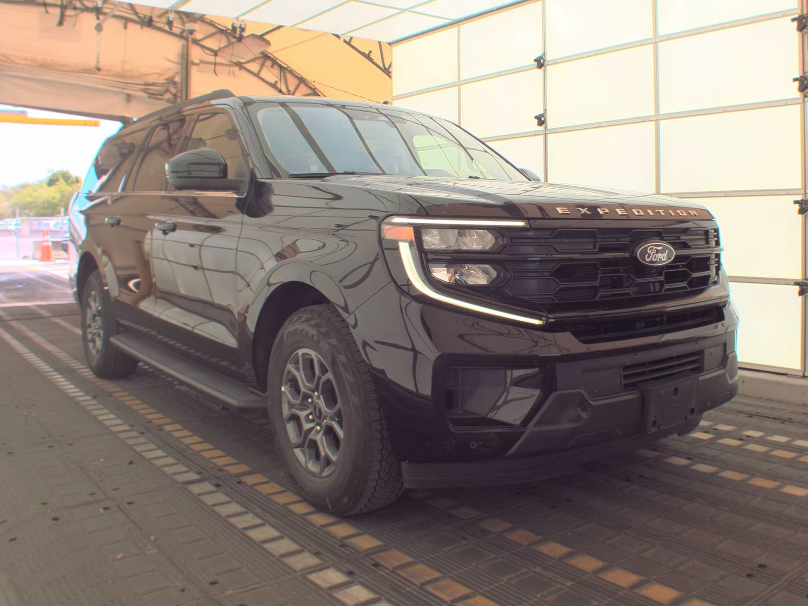 FORD EXPEDITION MAX - 5