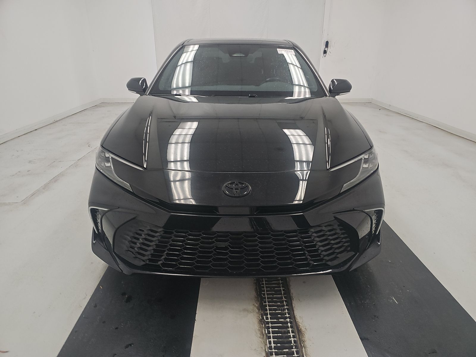 TOYOTA CAMRY - 3