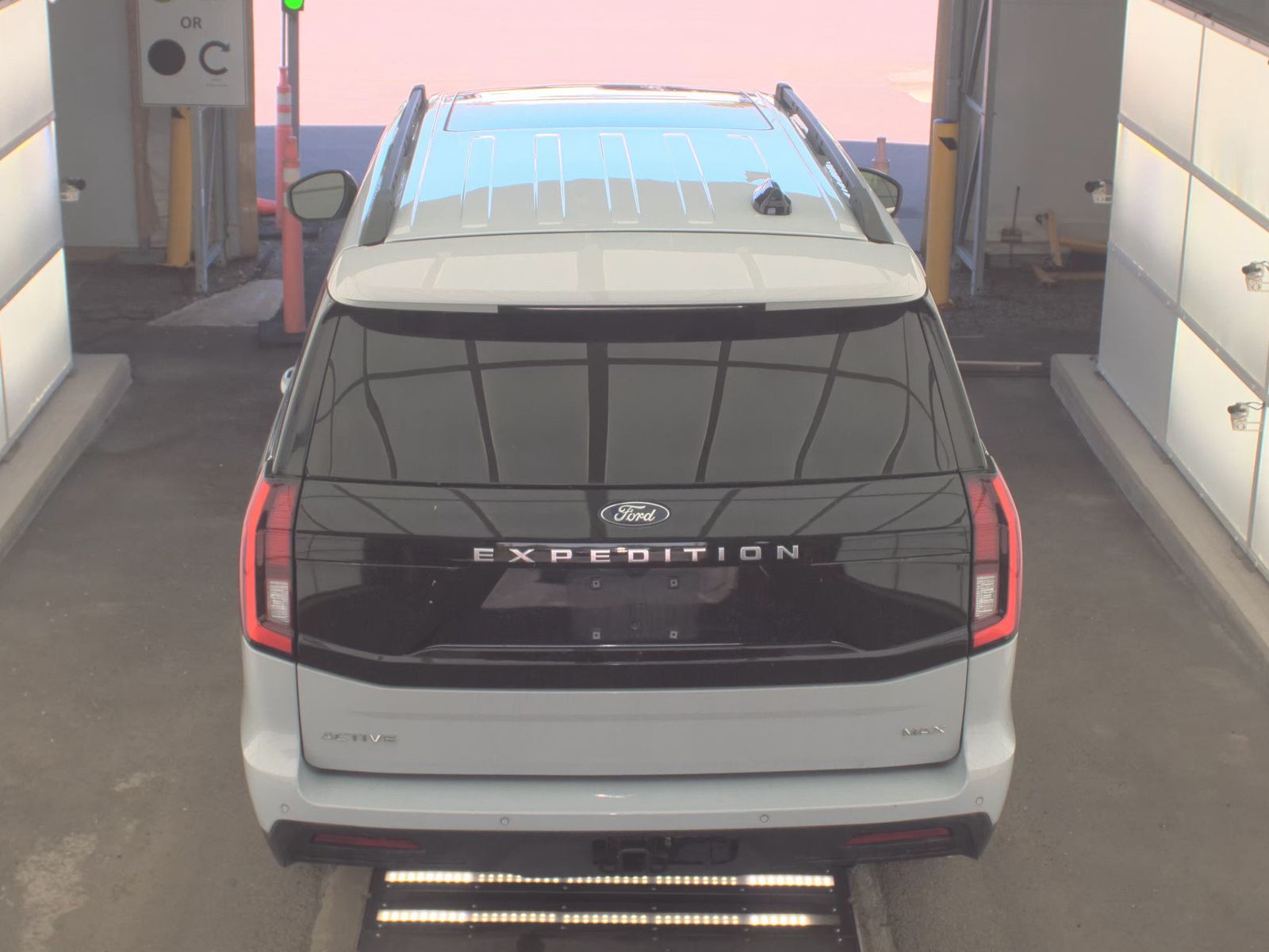 FORD EXPEDITION MAX - 7