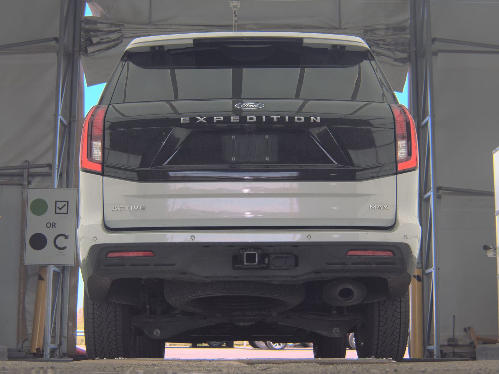 FORD EXPEDITION MAX - 8