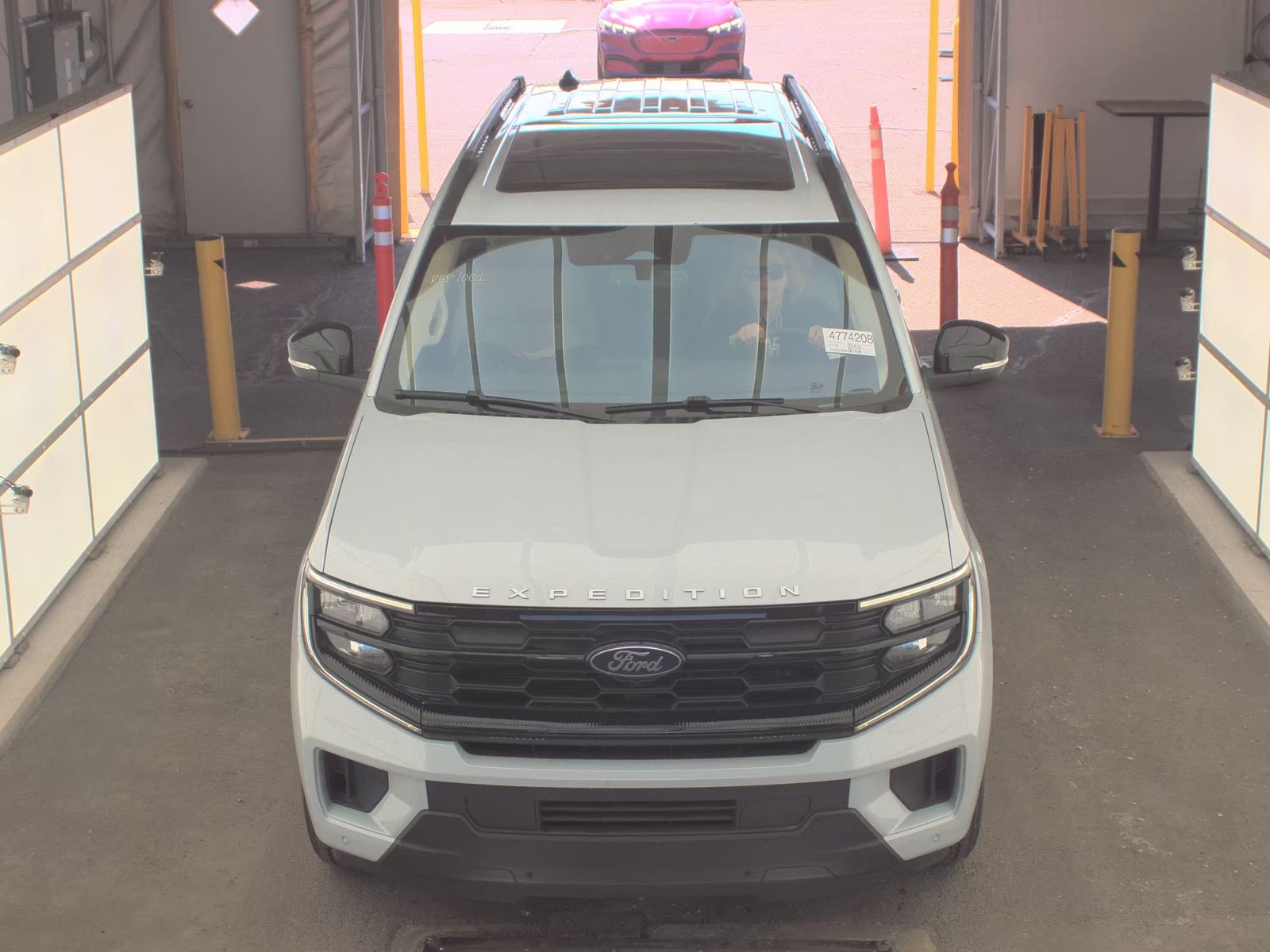 FORD EXPEDITION MAX - 3
