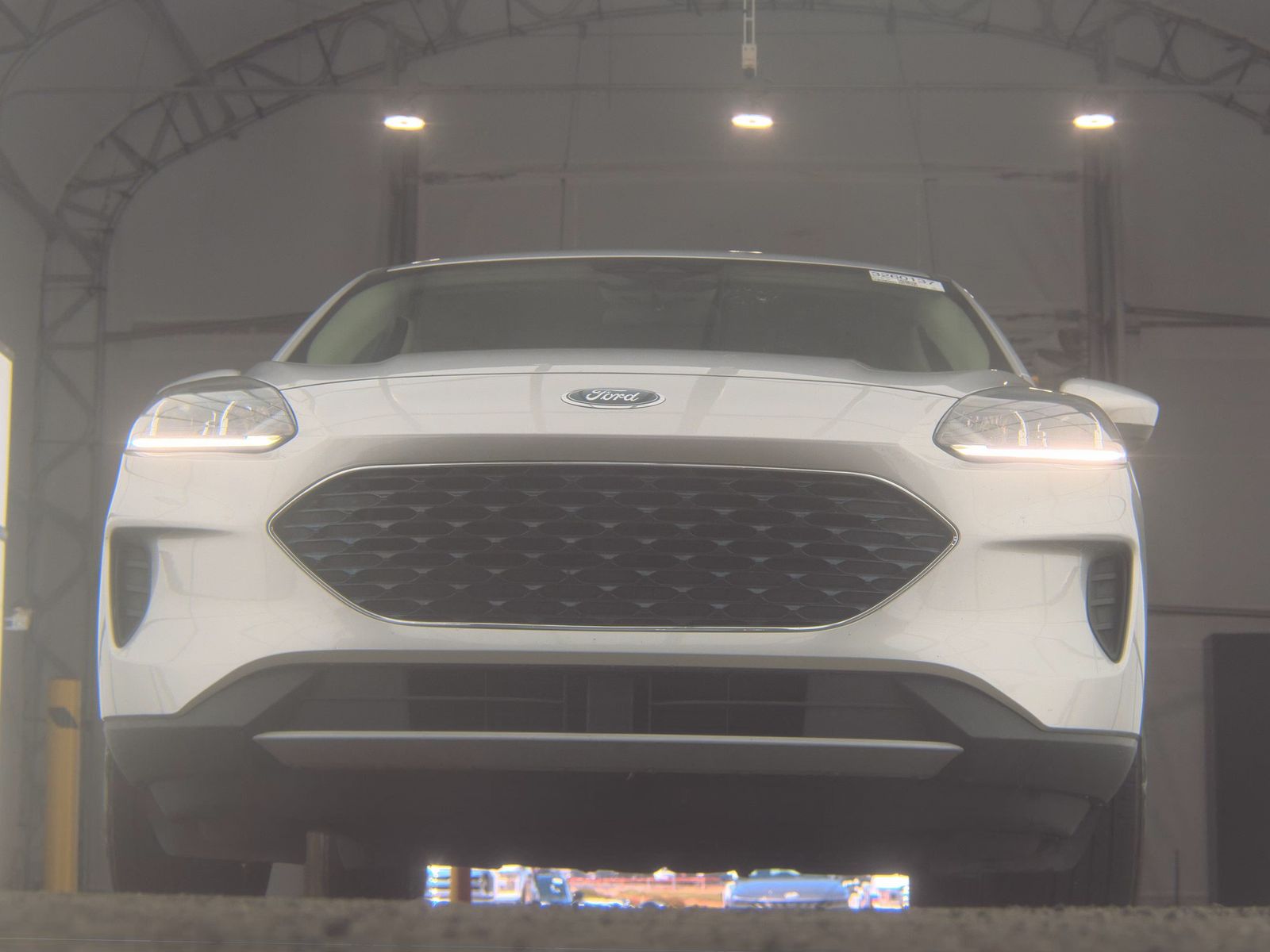 FORD ESCAPE - 4