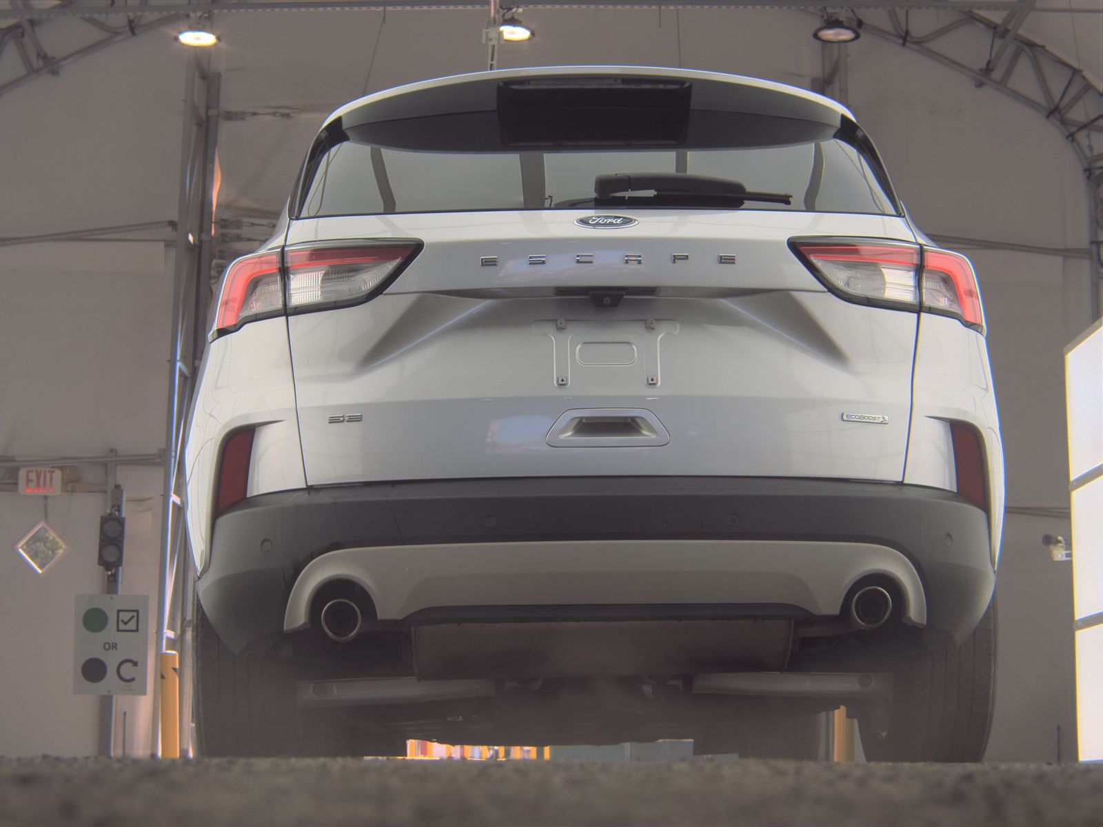 FORD ESCAPE - 8