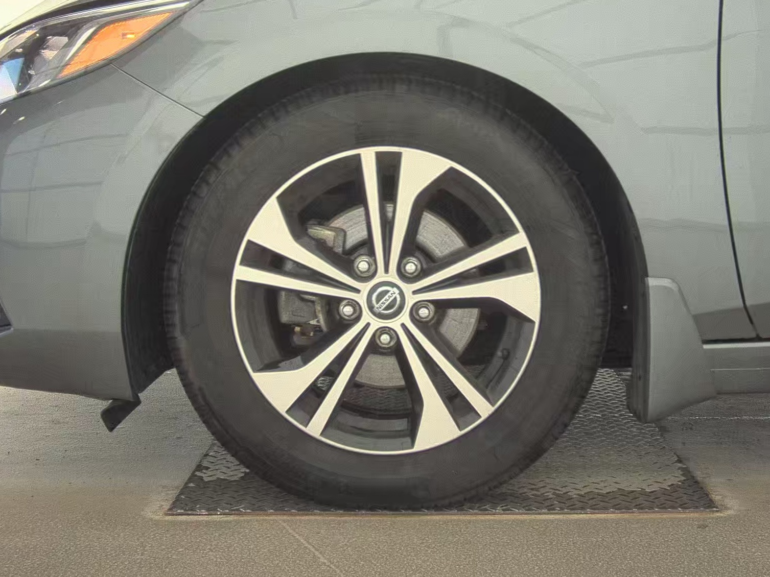 NISSAN SENTRA - 10