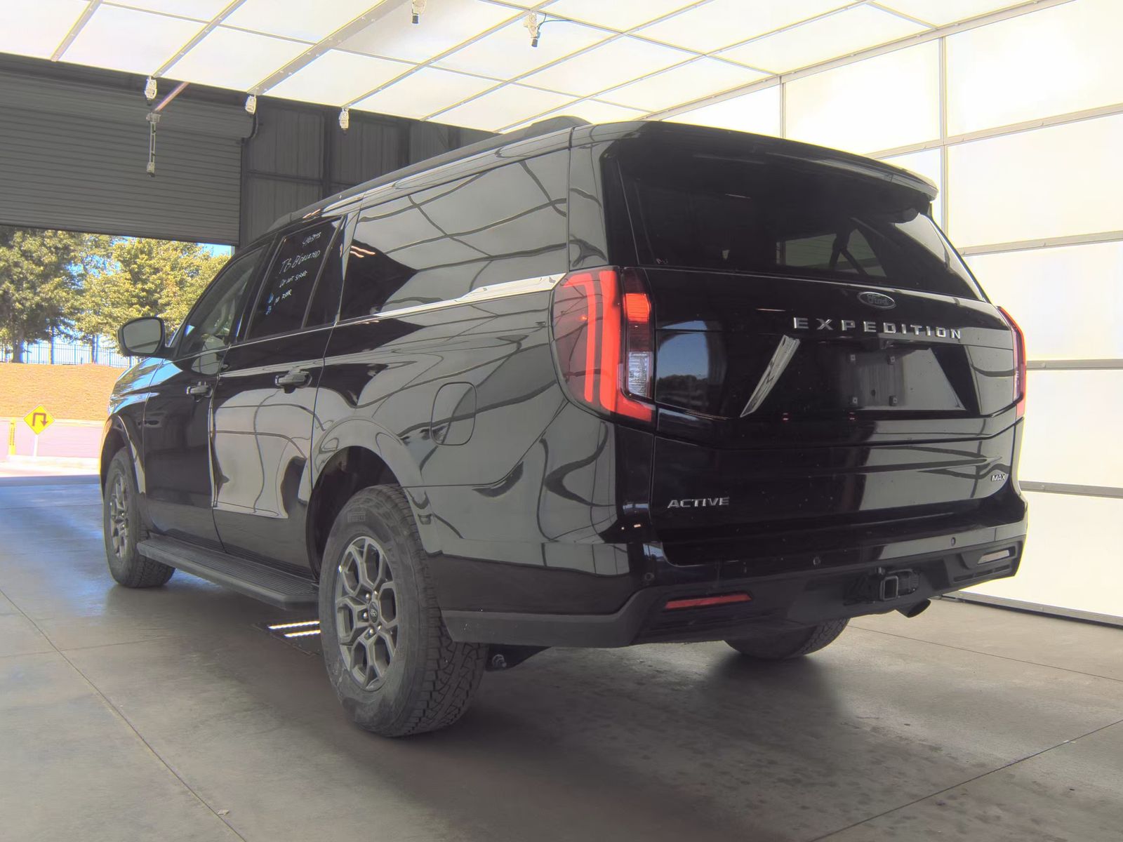 FORD EXPEDITION MAX - 9