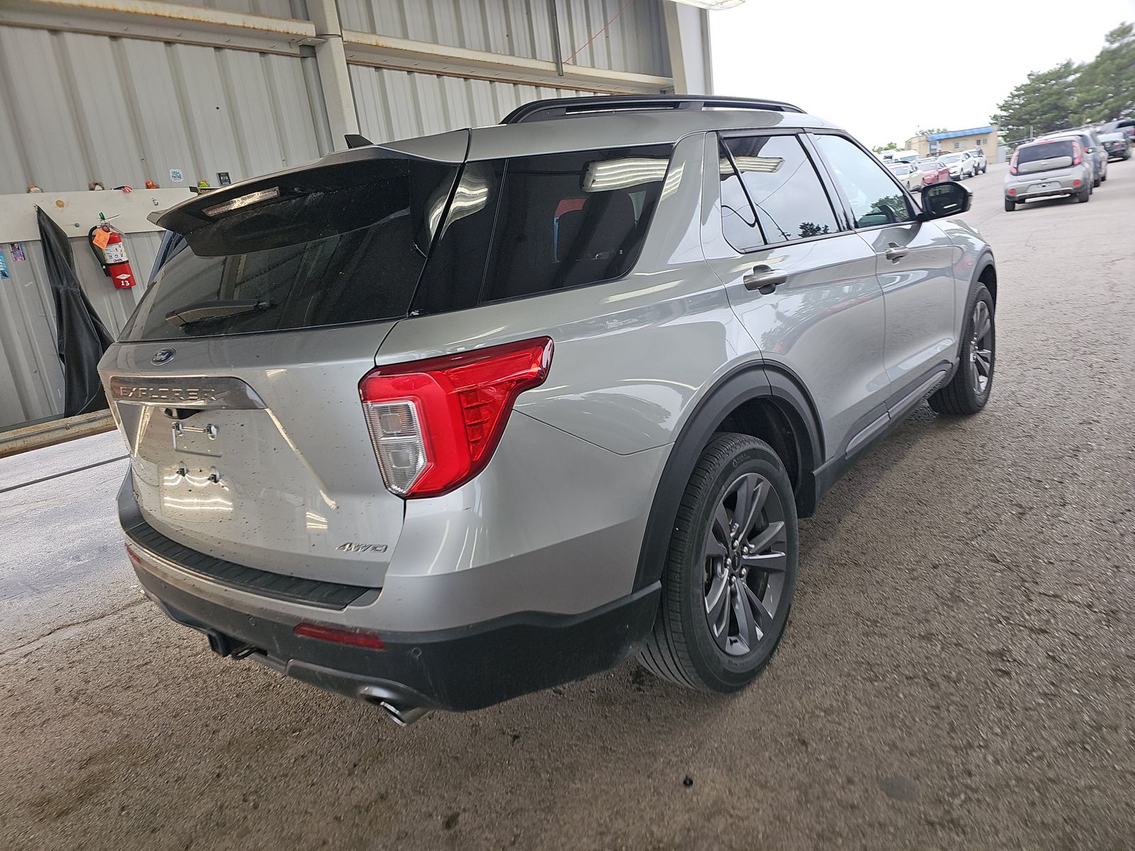 FORD EXPLORER - 5
