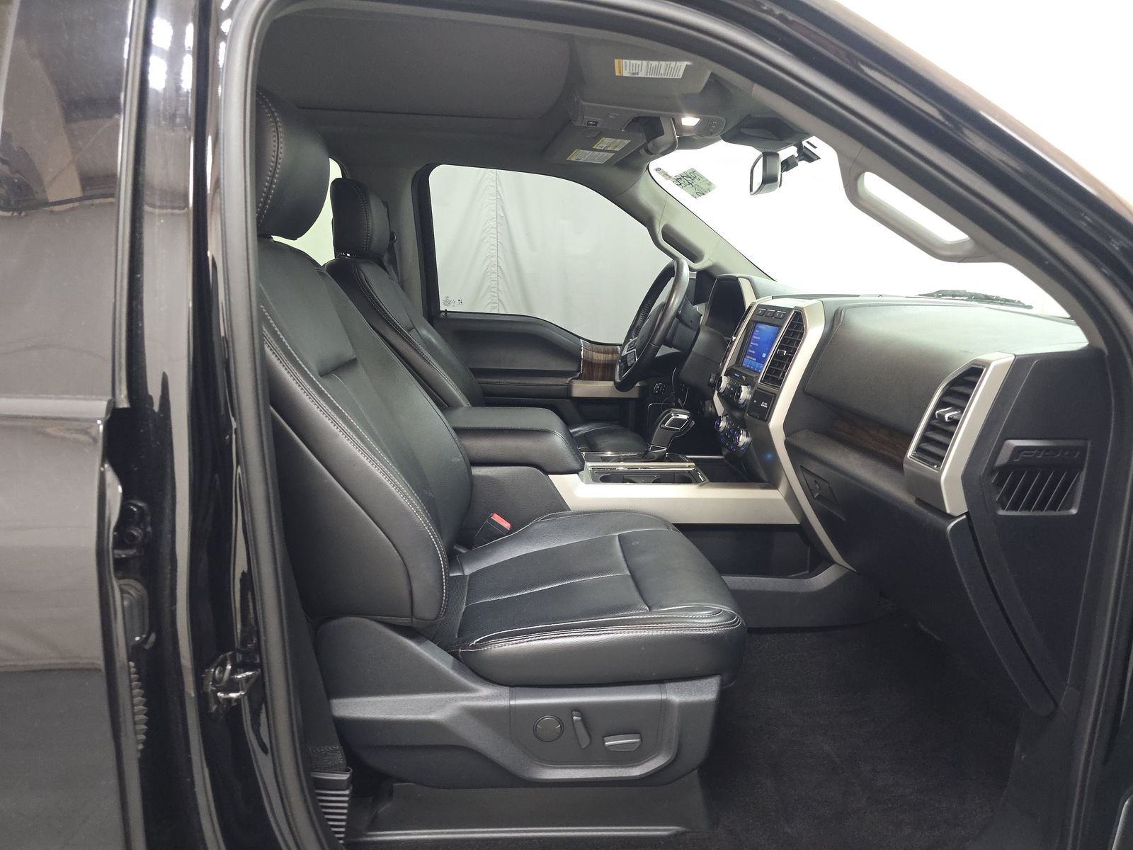 2020 Ford F-150 Lariat AWD