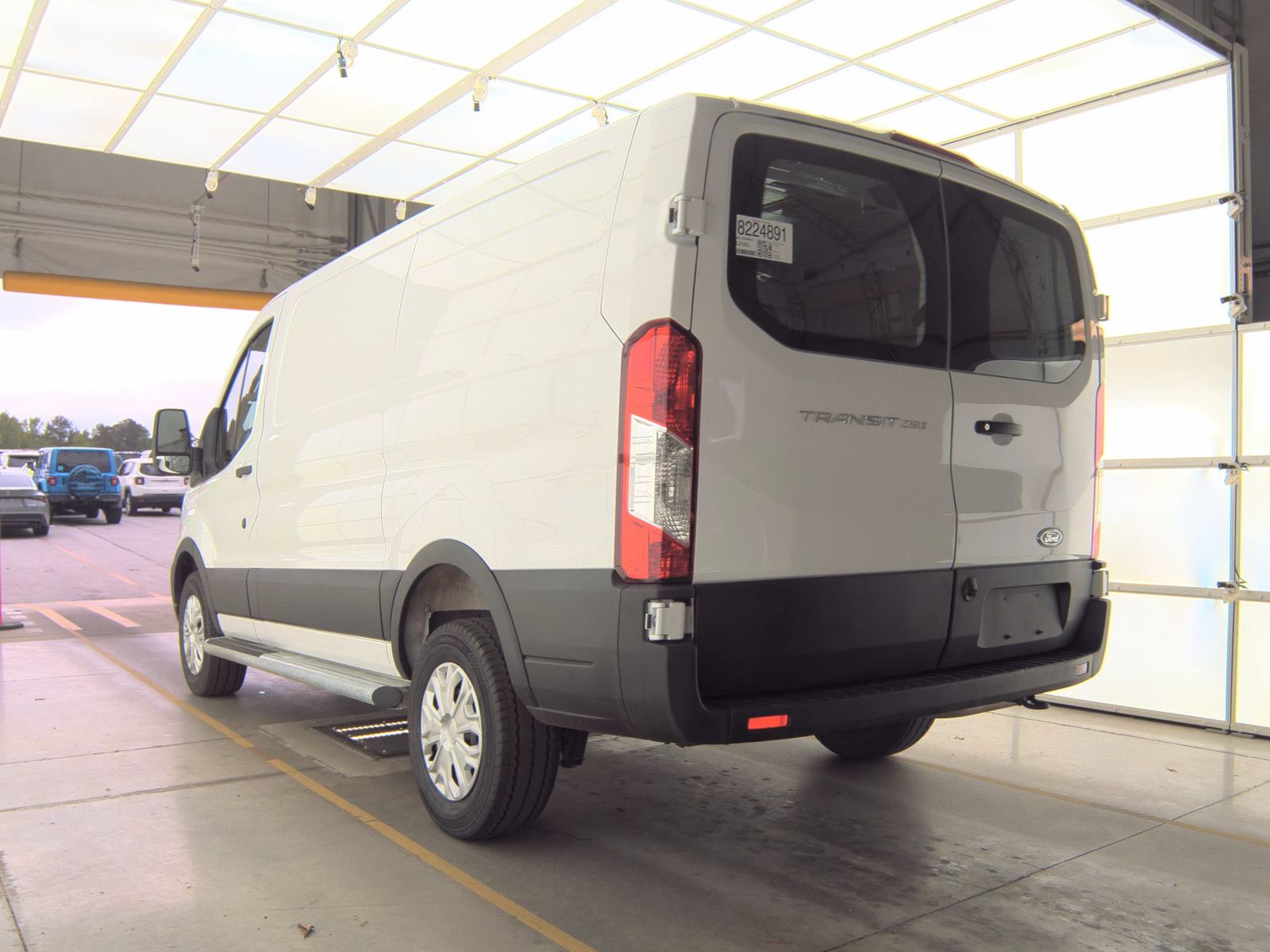 FORD TRANSIT 250 - 7