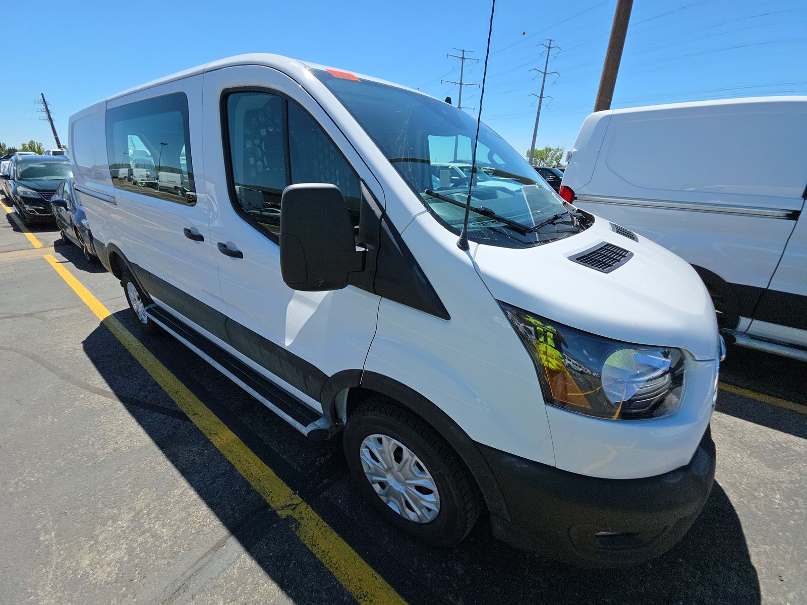 FORD TRANSIT 250 - 4
