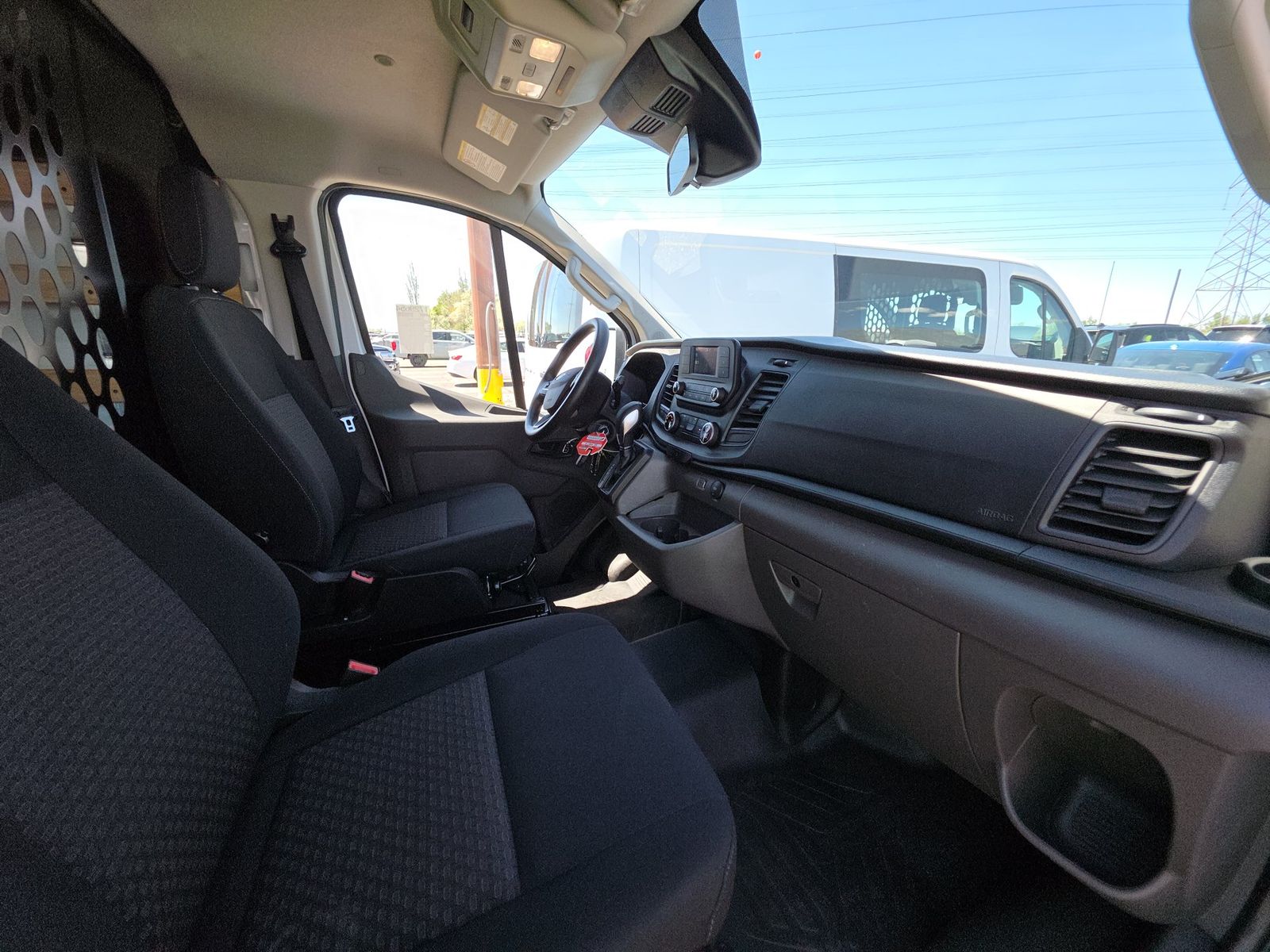 FORD TRANSIT 250 - 9