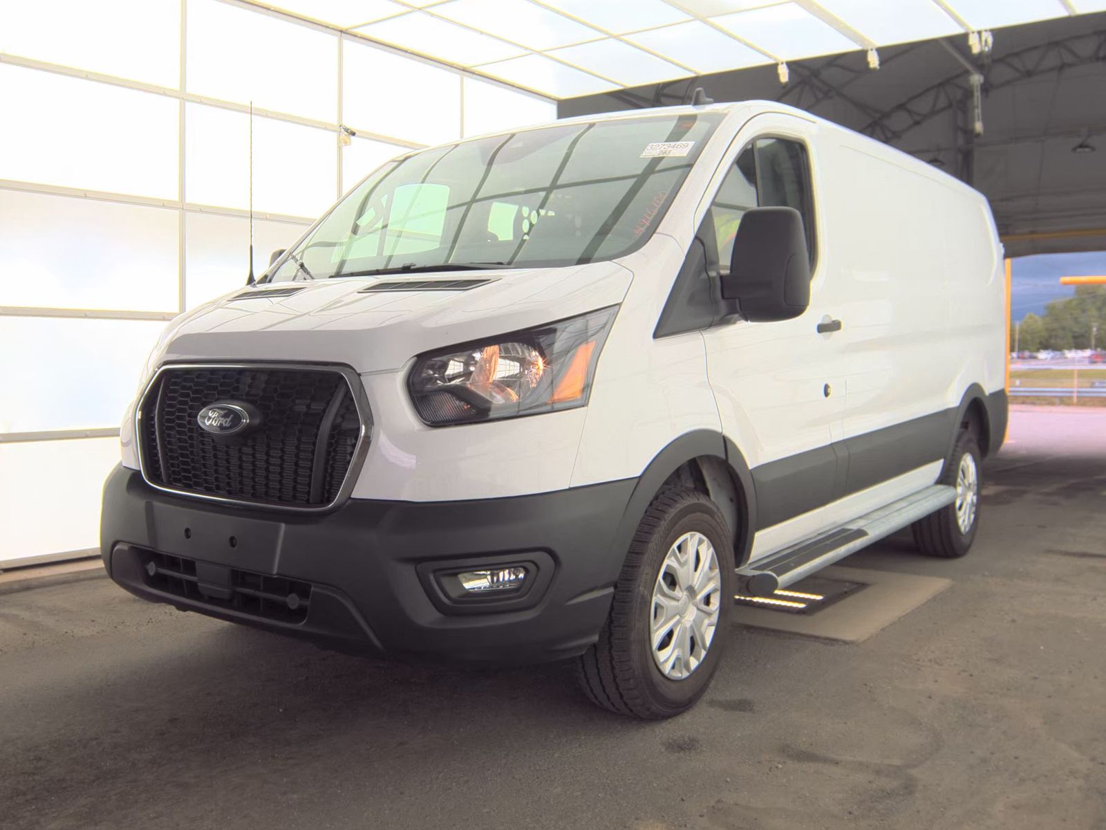 FORD TRANSIT 250 - 1