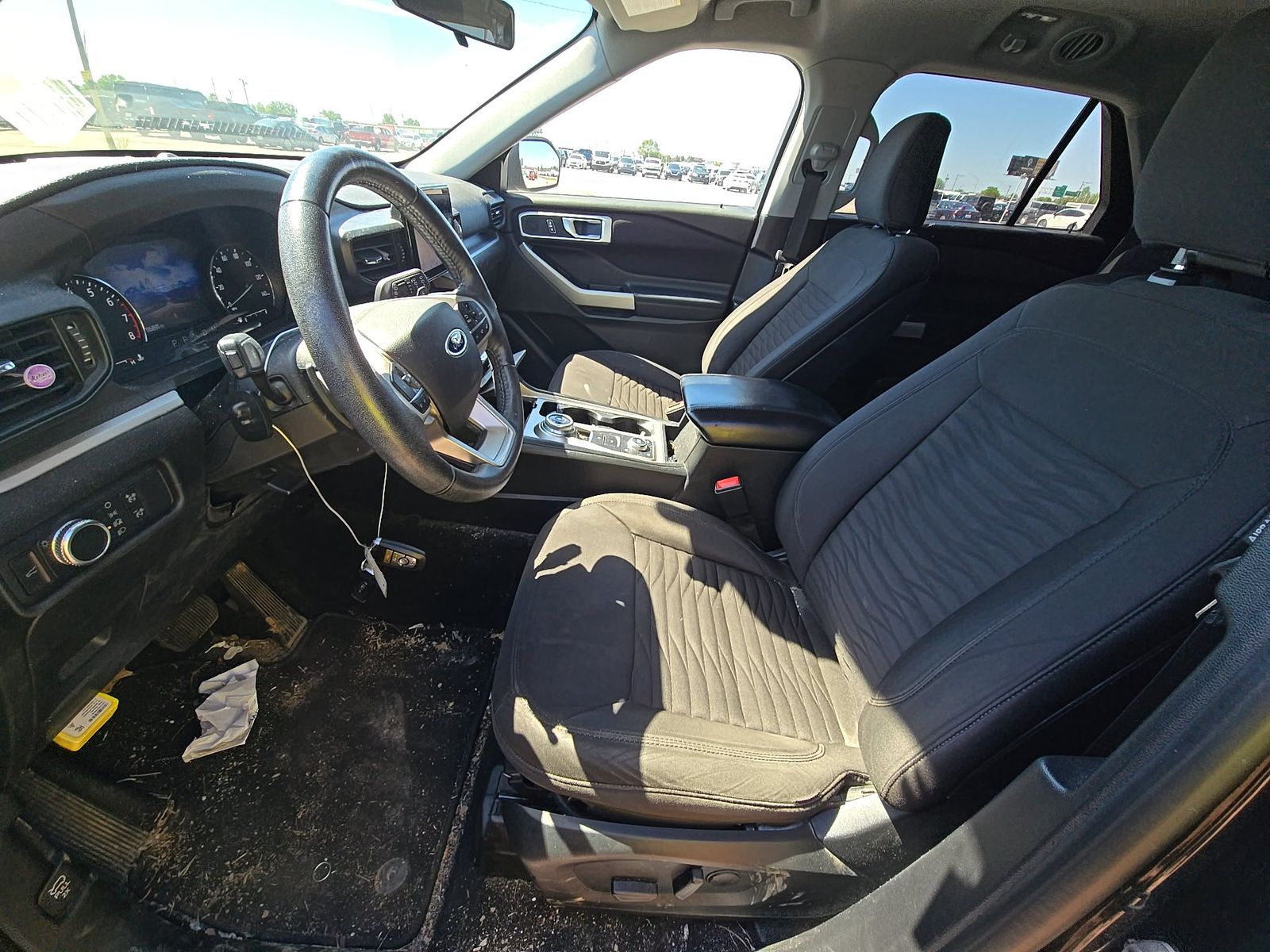 FORD EXPLORER - 8
