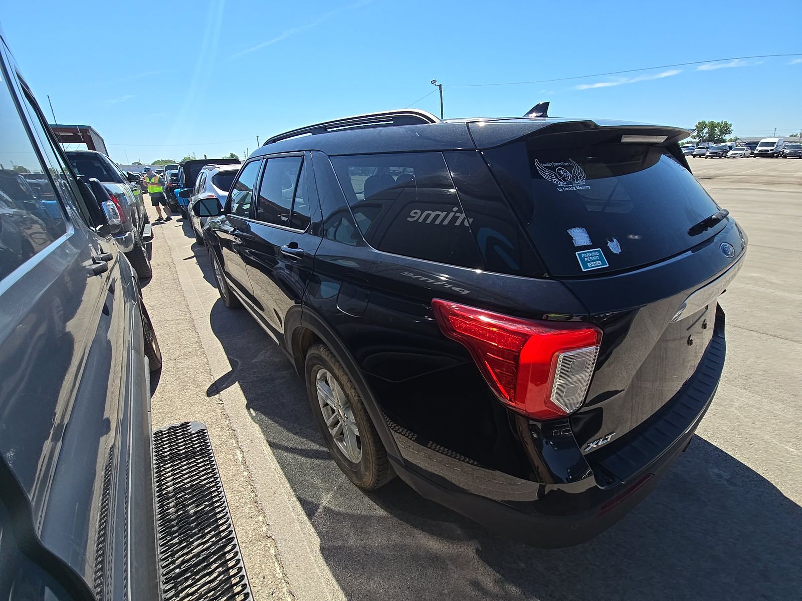 FORD EXPLORER - 7