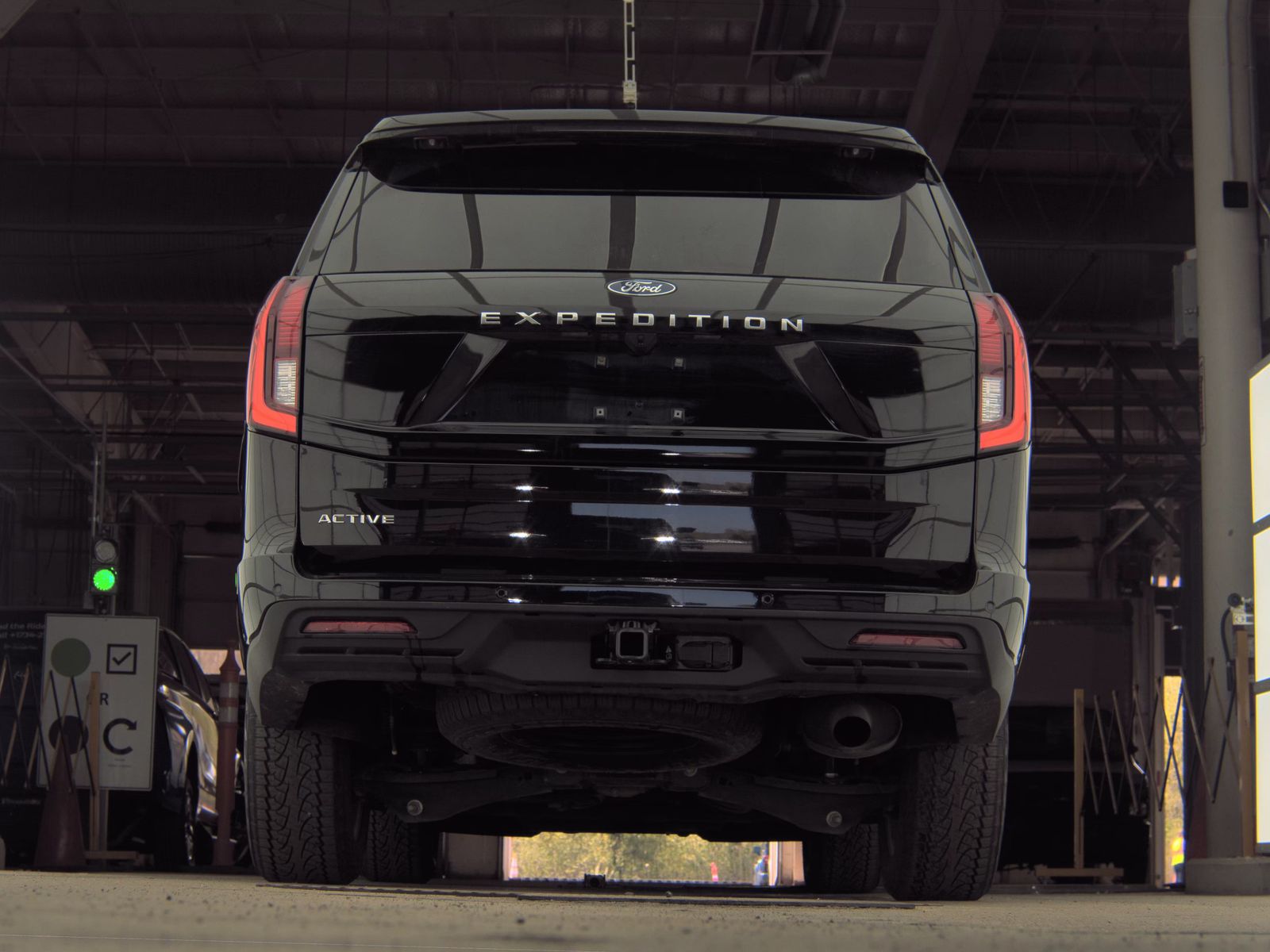 FORD EXPEDITION - 8