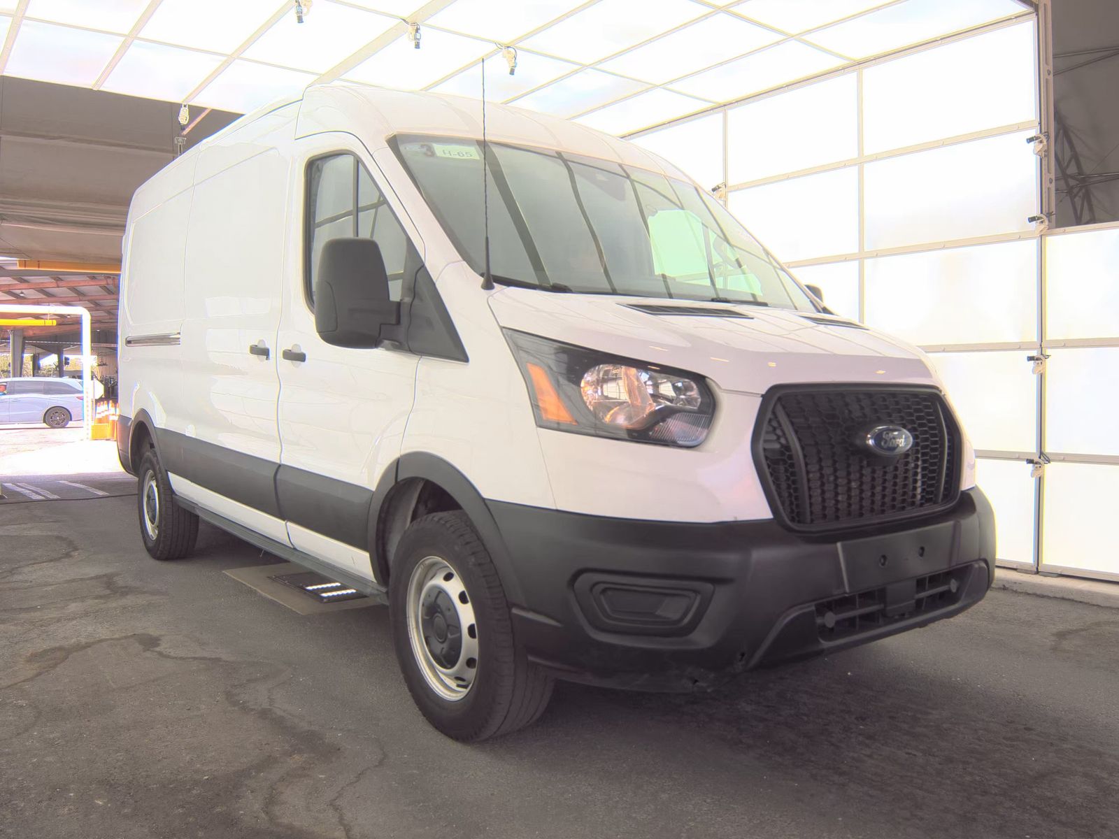 FORD TRANSIT 250 - 4
