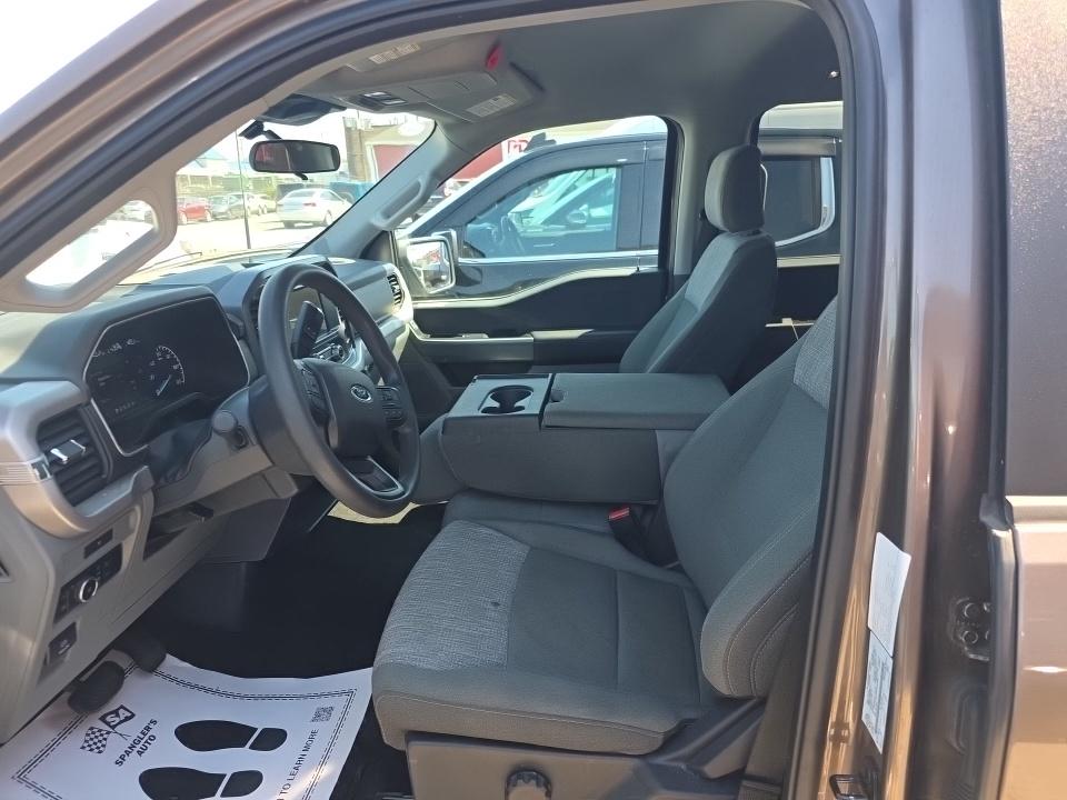 FORD F-150 - 8