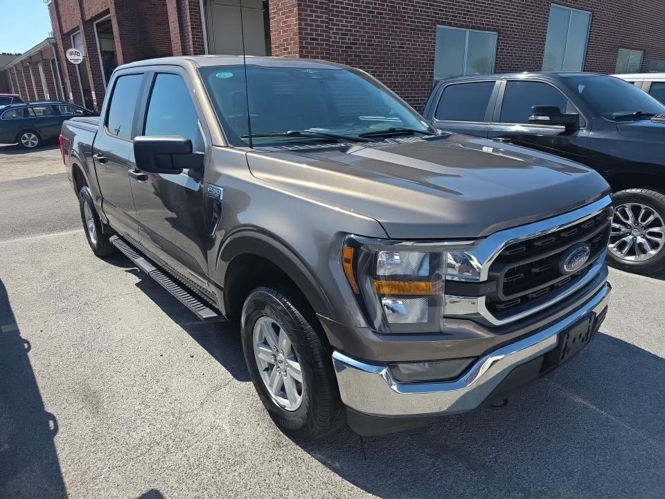 FORD F-150 - 4