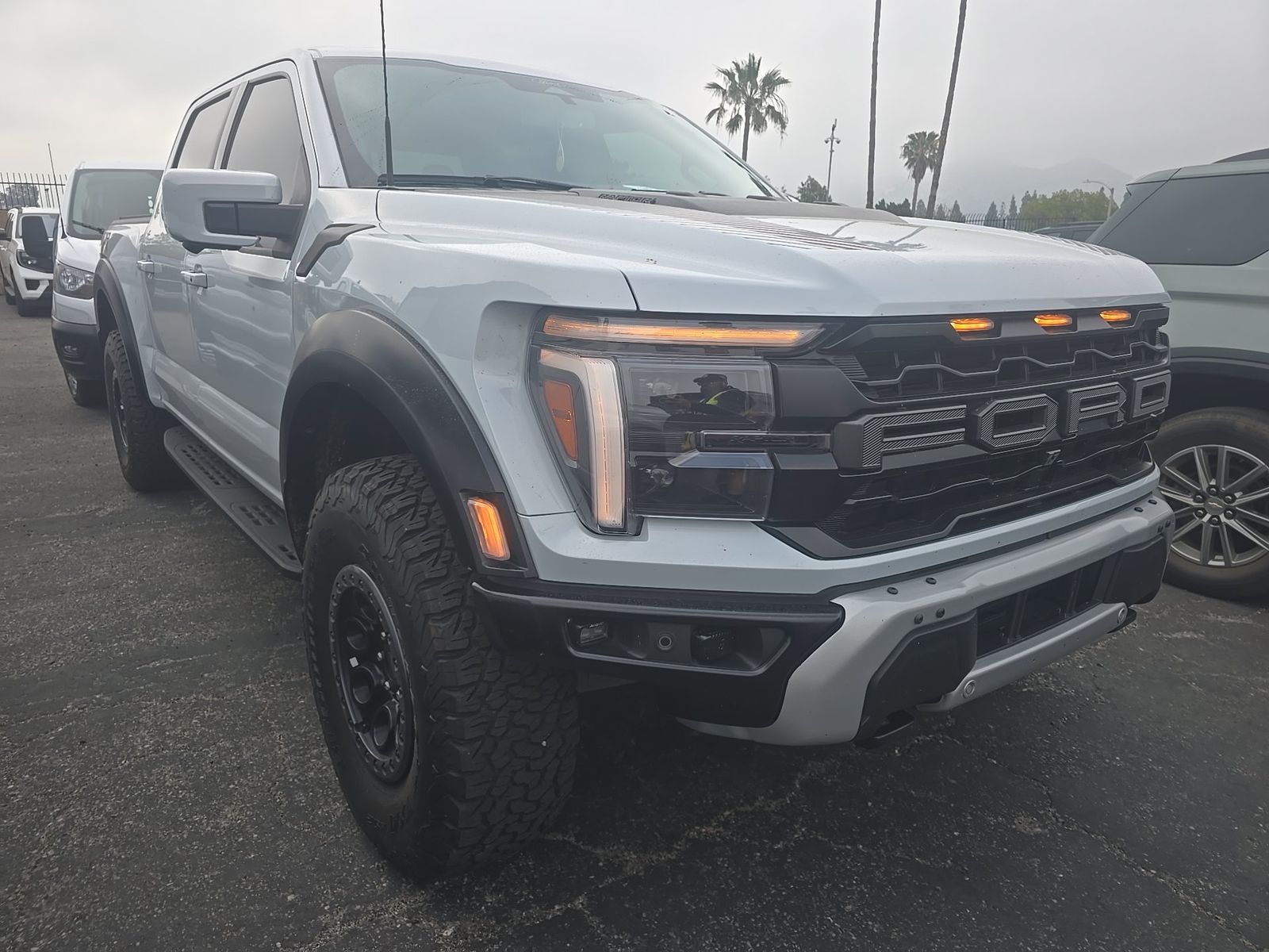 FORD F-150 - 4
