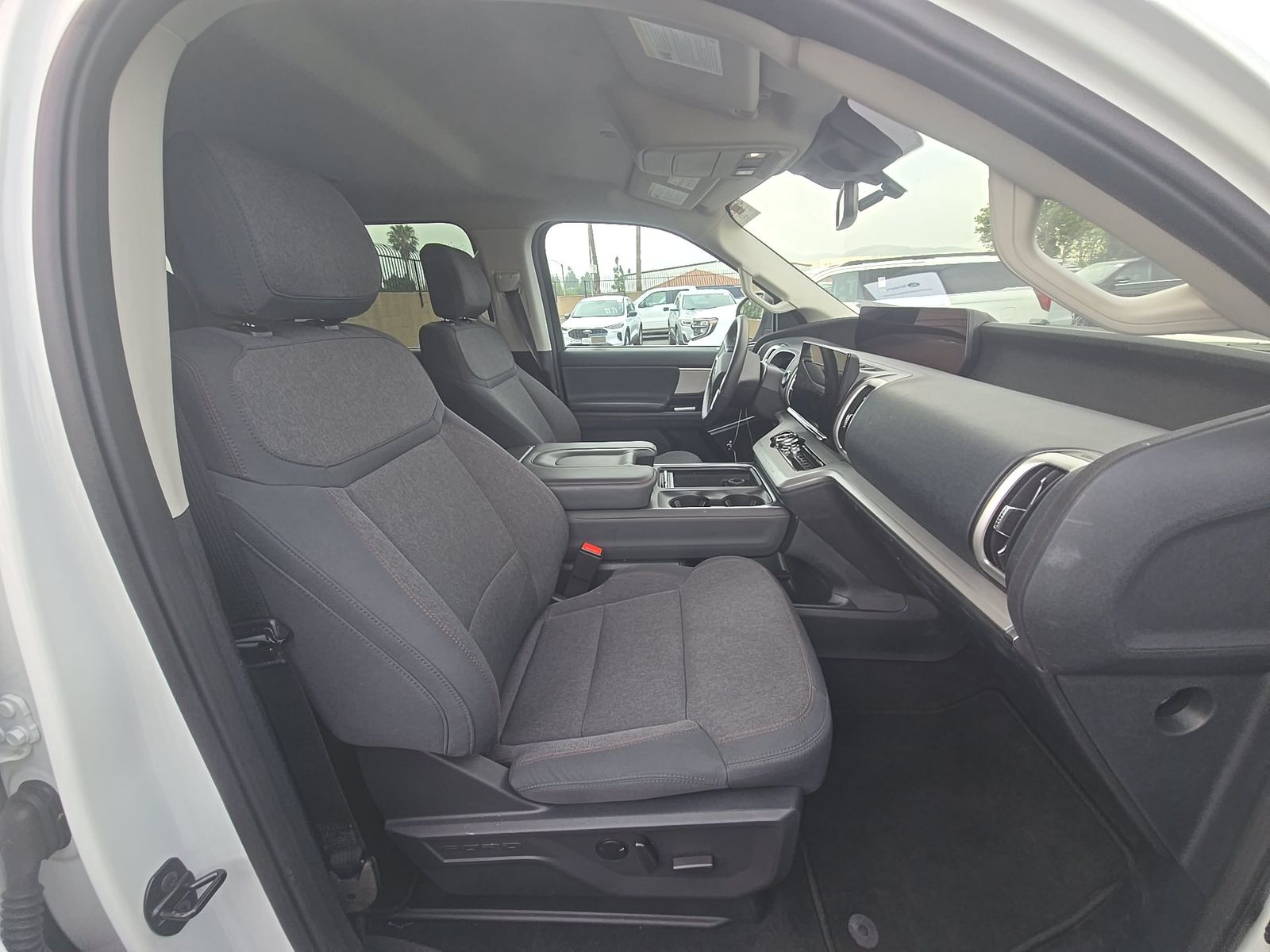 FORD EXPEDITION MAX - 9