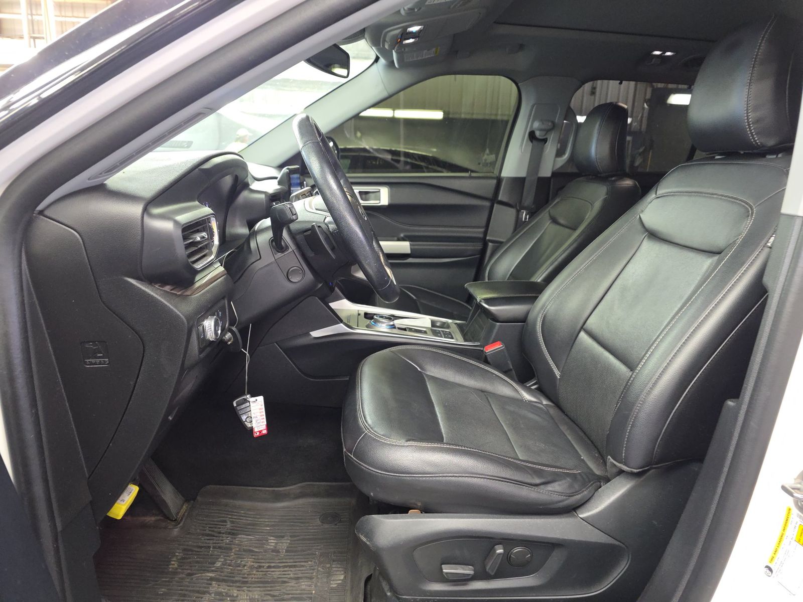 FORD EXPLORER - 8