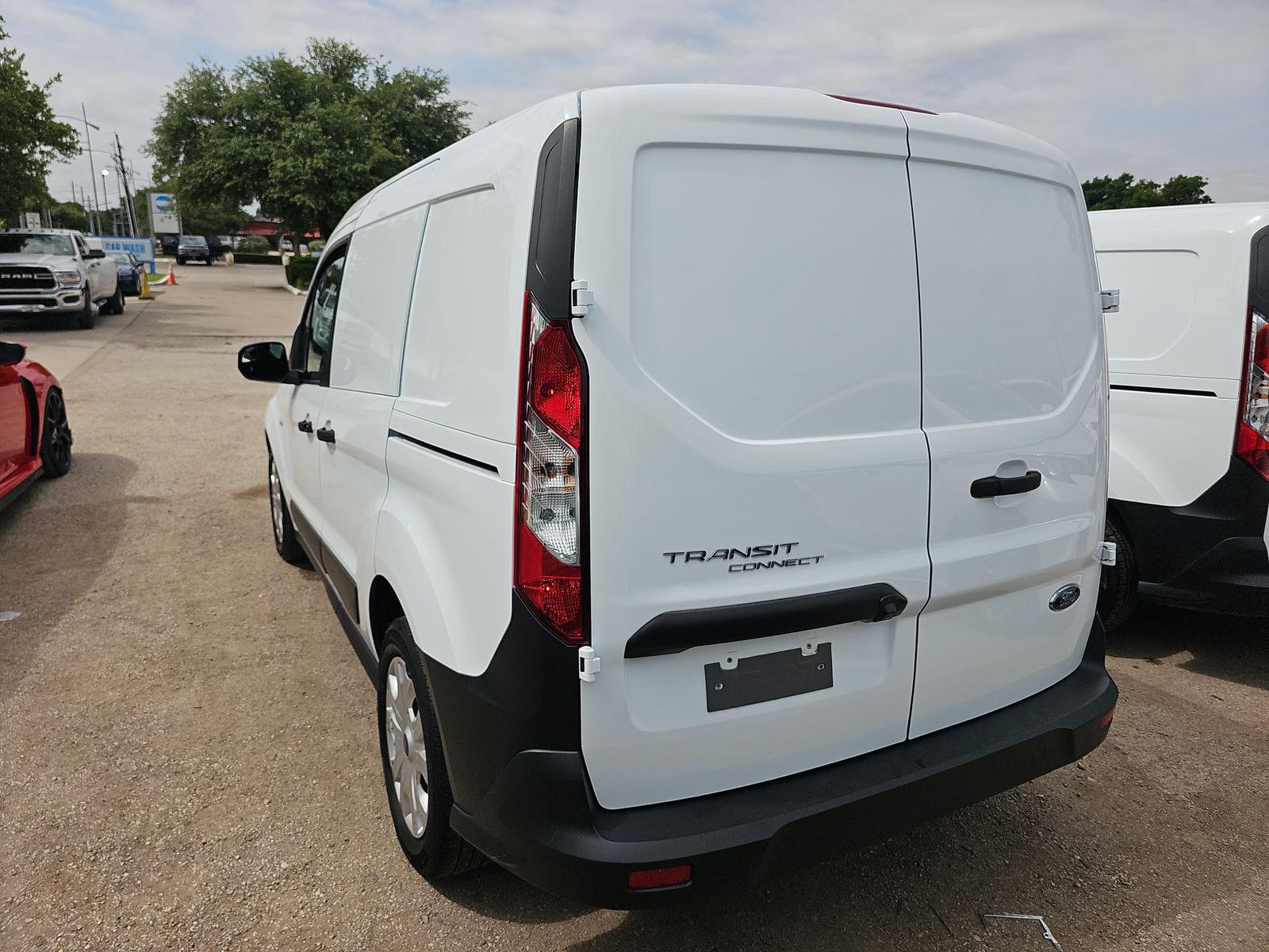 FORD TRANSIT CONNECT - 7
