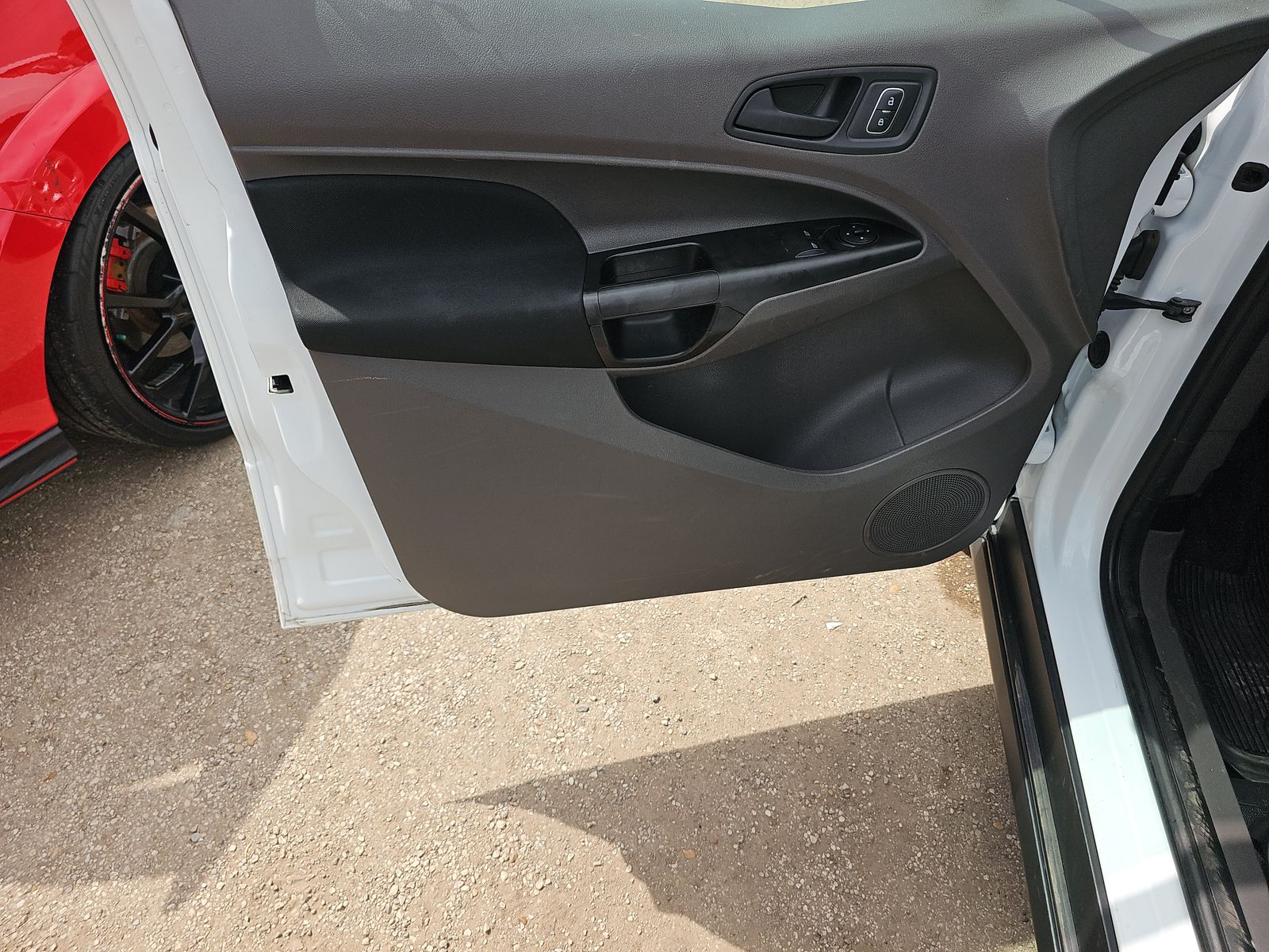 FORD TRANSIT CONNECT - 10