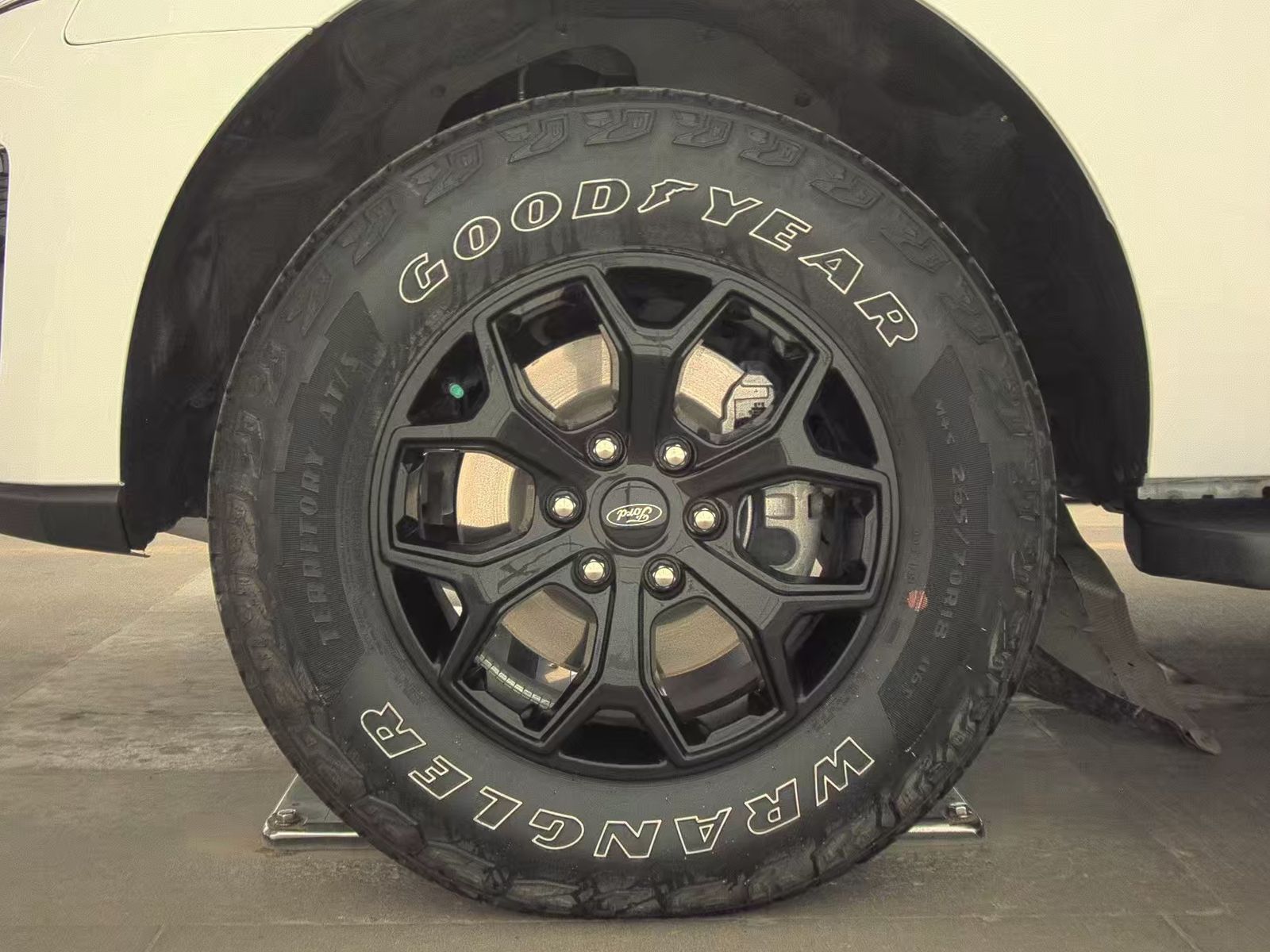 FORD EXPEDITION - 10