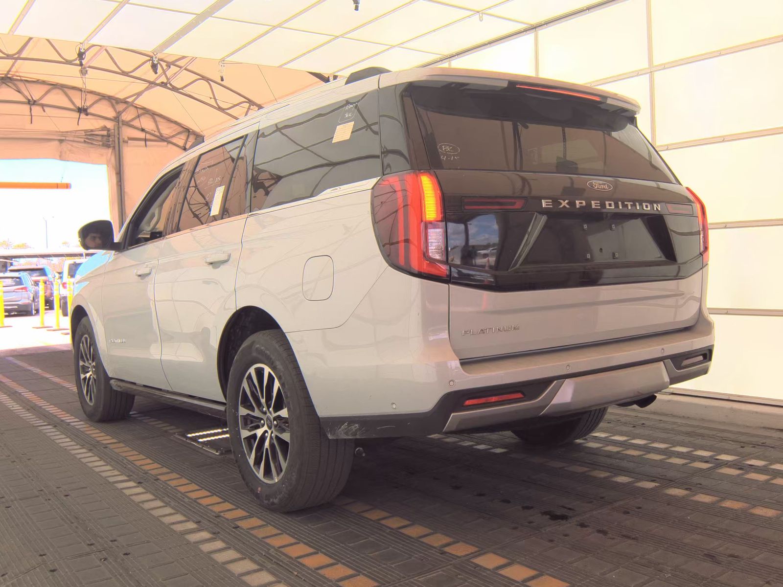 FORD EXPEDITION - 9