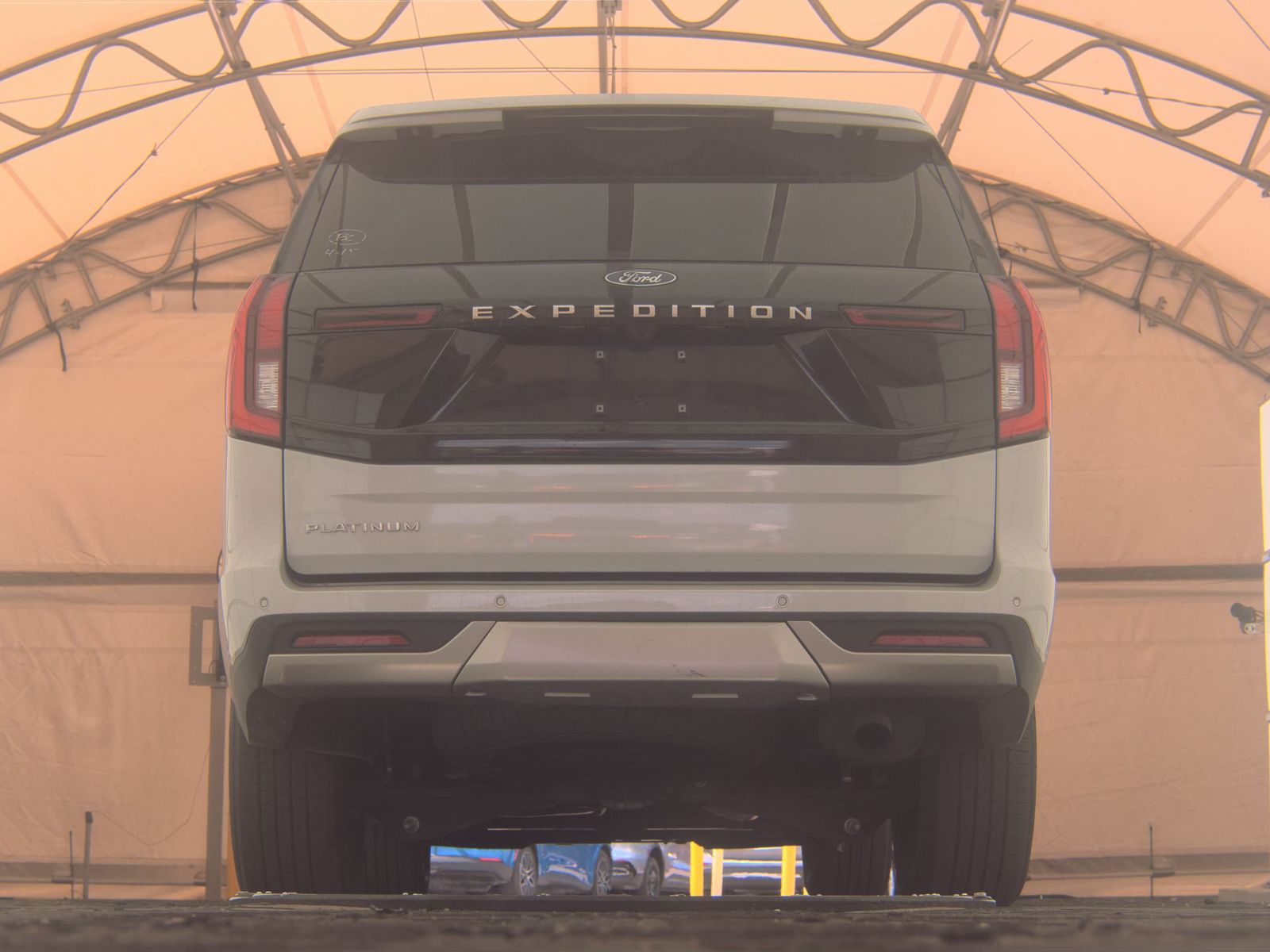 FORD EXPEDITION - 8