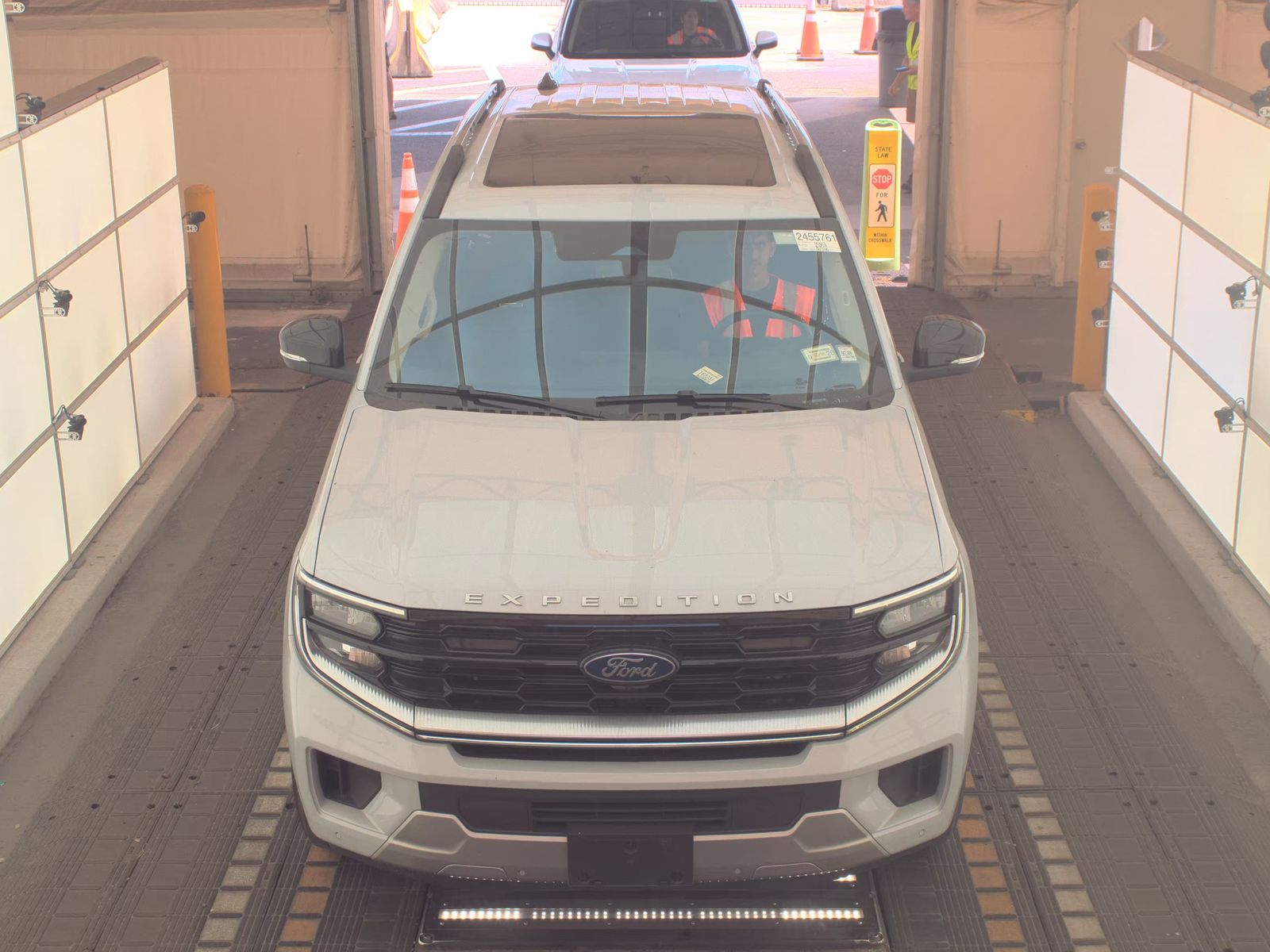 FORD EXPEDITION - 3