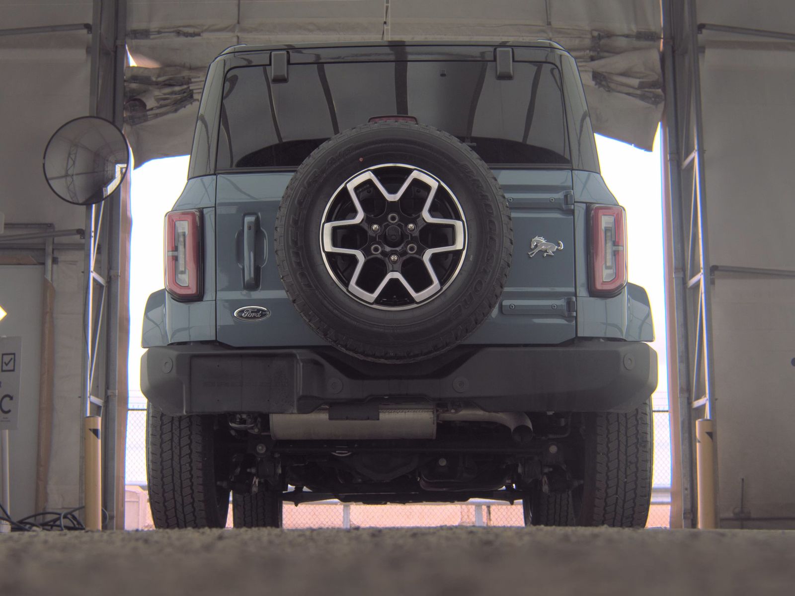 FORD BRONCO - 8