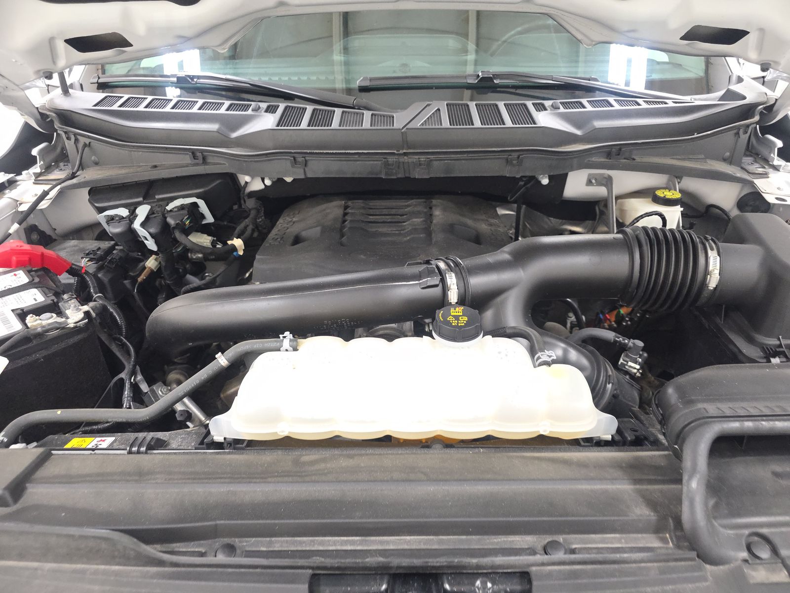 2023 Ford F-150 Lariat AWD