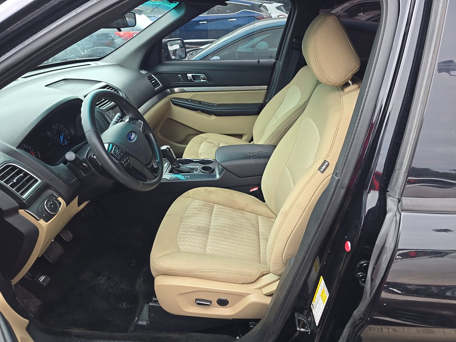 FORD EXPLORER - 8