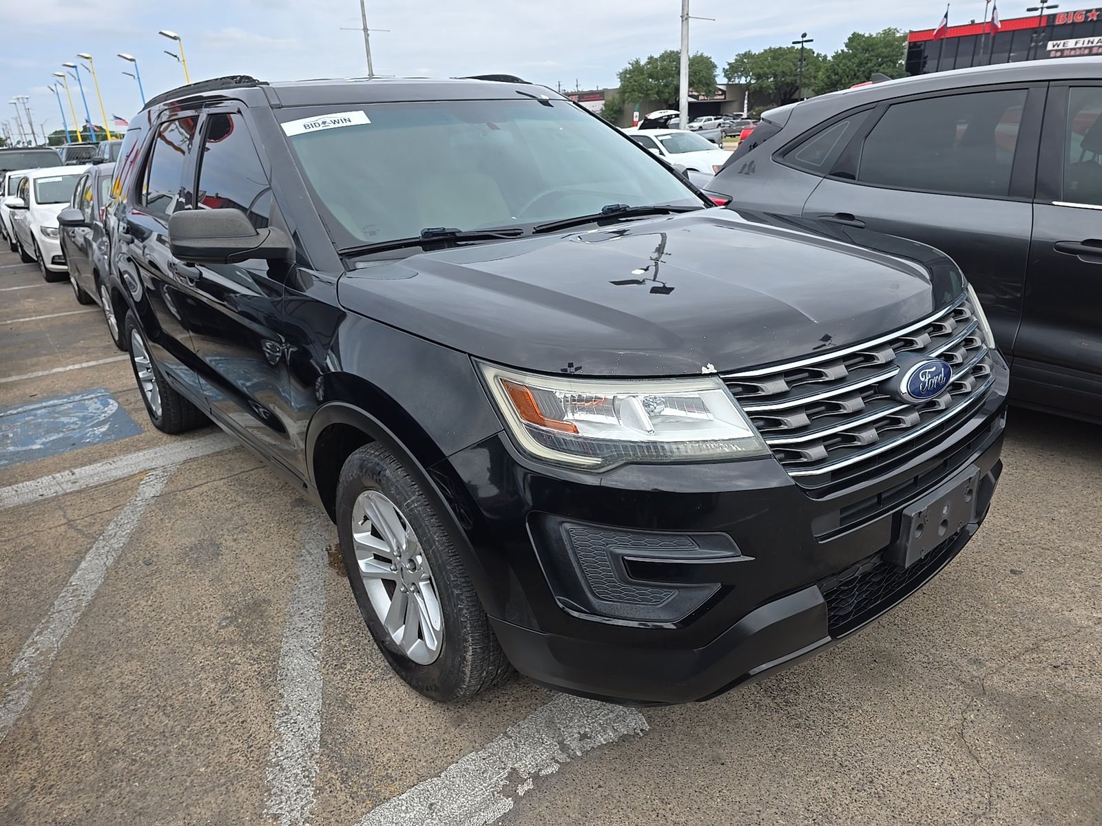 FORD EXPLORER - 4