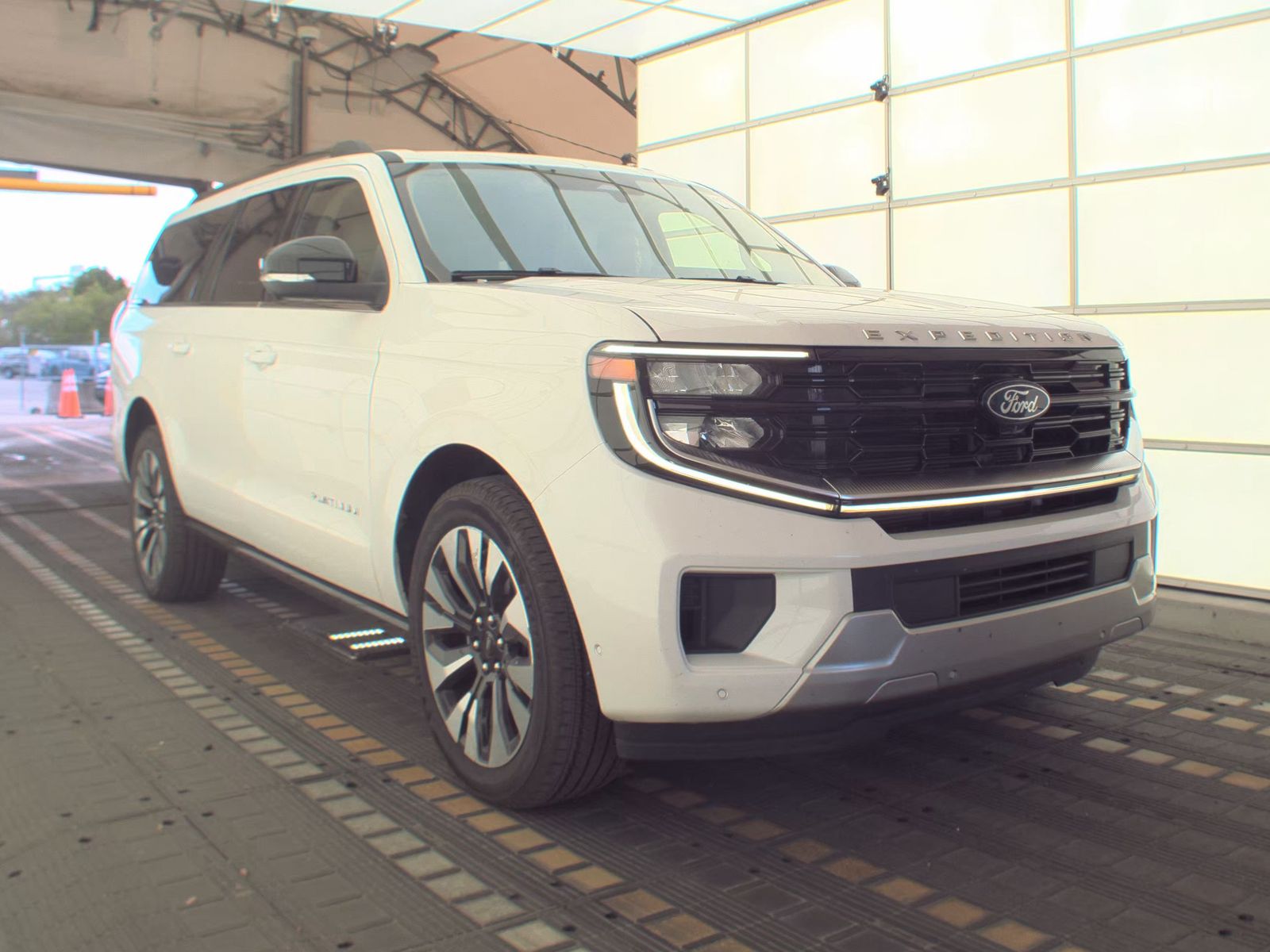 FORD EXPEDITION MAX - 5