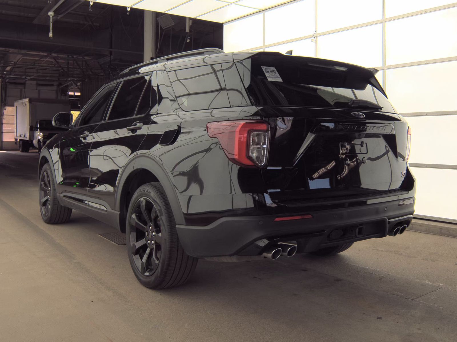 FORD EXPLORER - 9