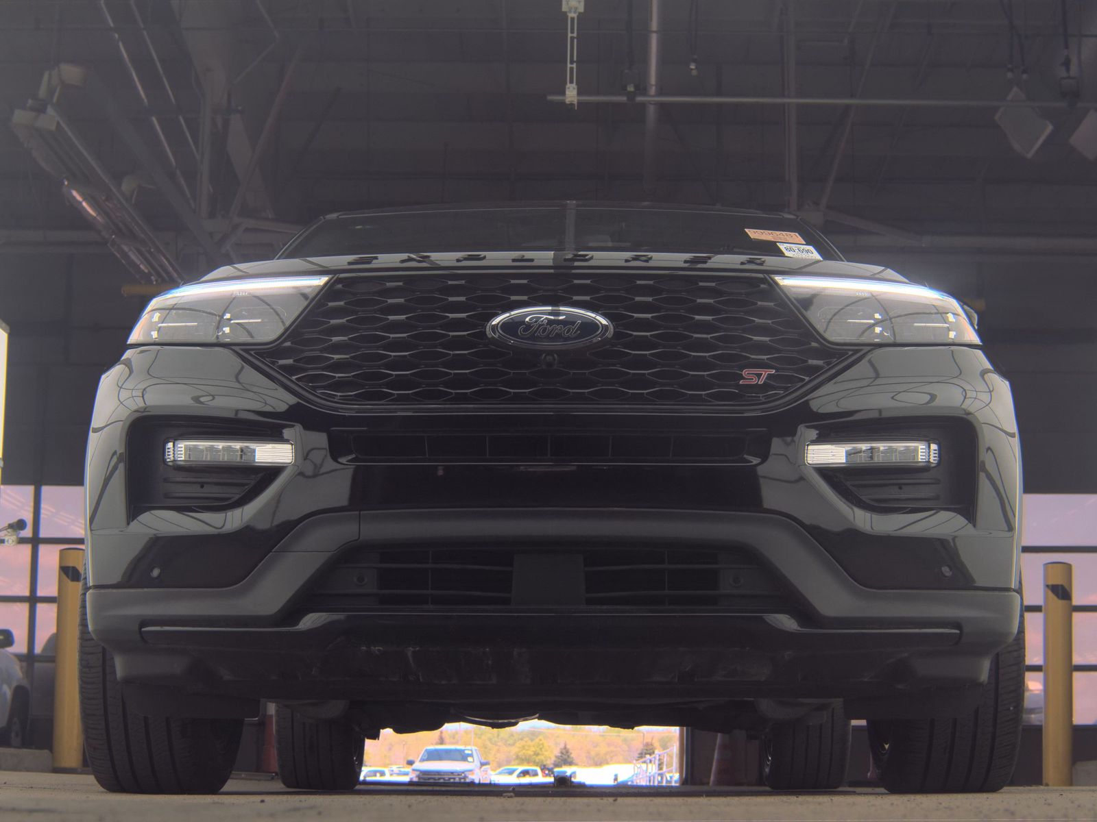 FORD EXPLORER - 4