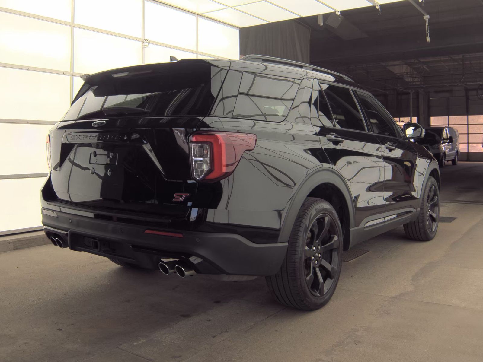 FORD EXPLORER - 6