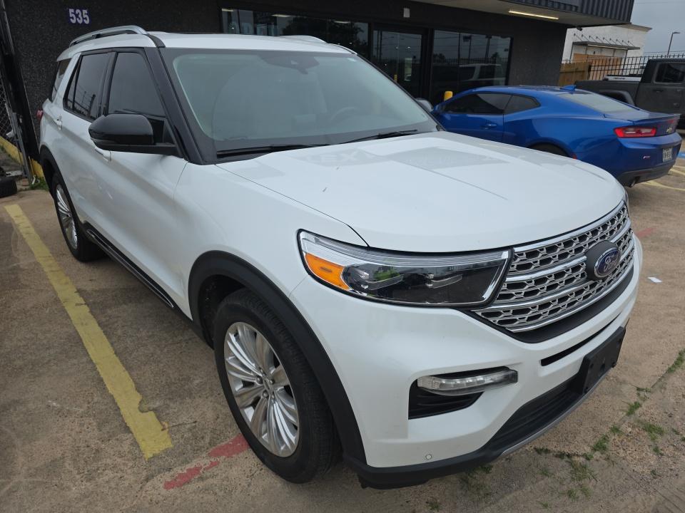 FORD EXPLORER - 4