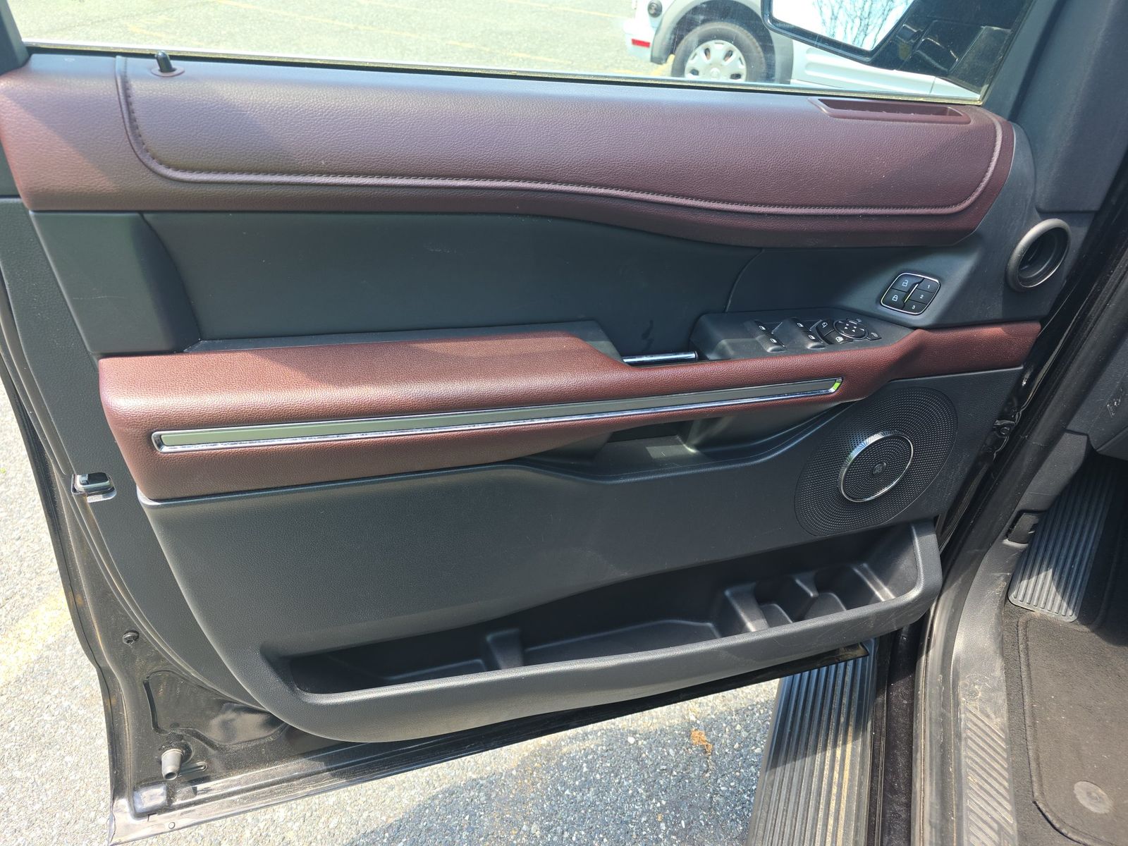 FORD EXPEDITION MAX - 10