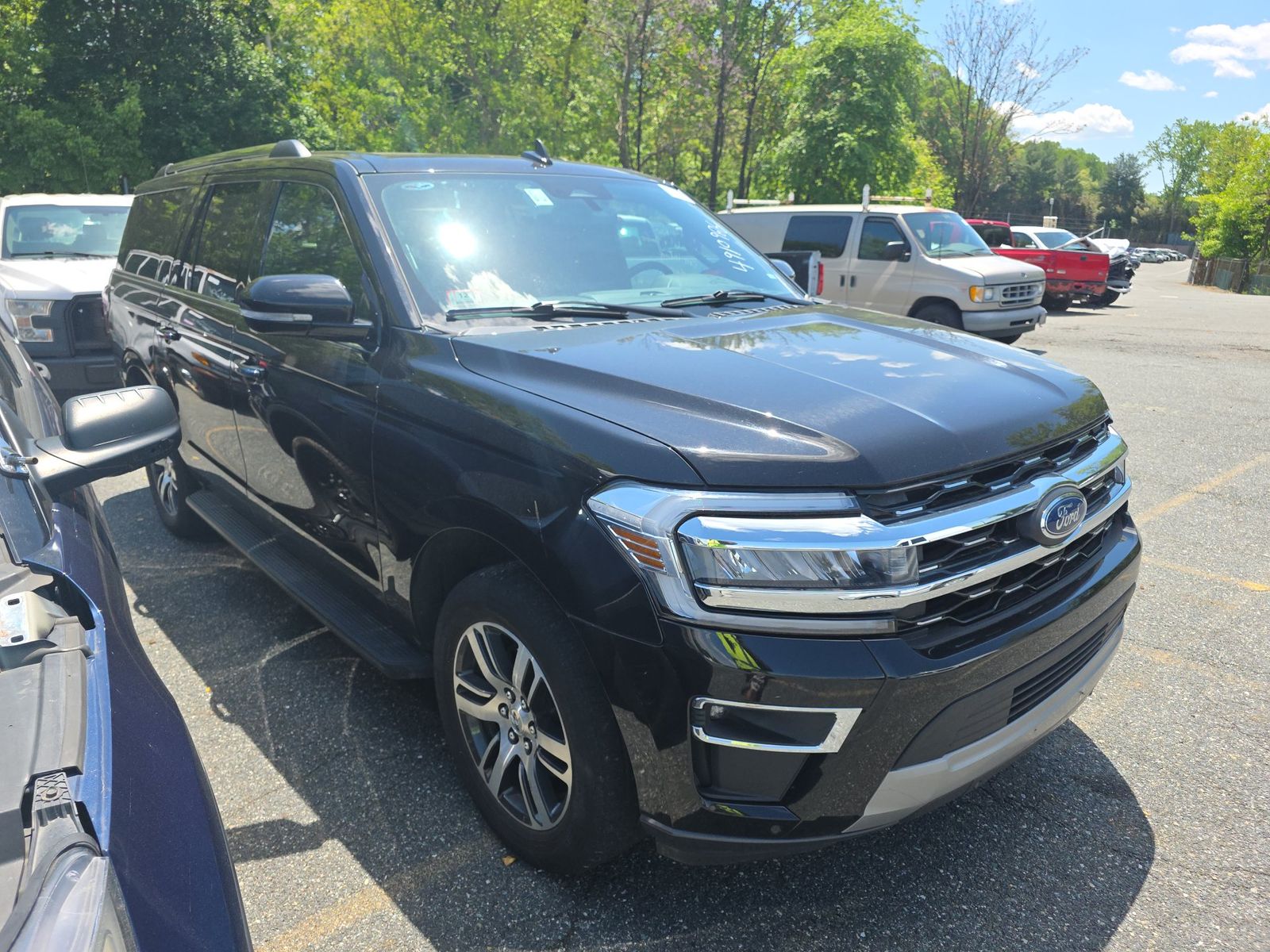 FORD EXPEDITION MAX - 4