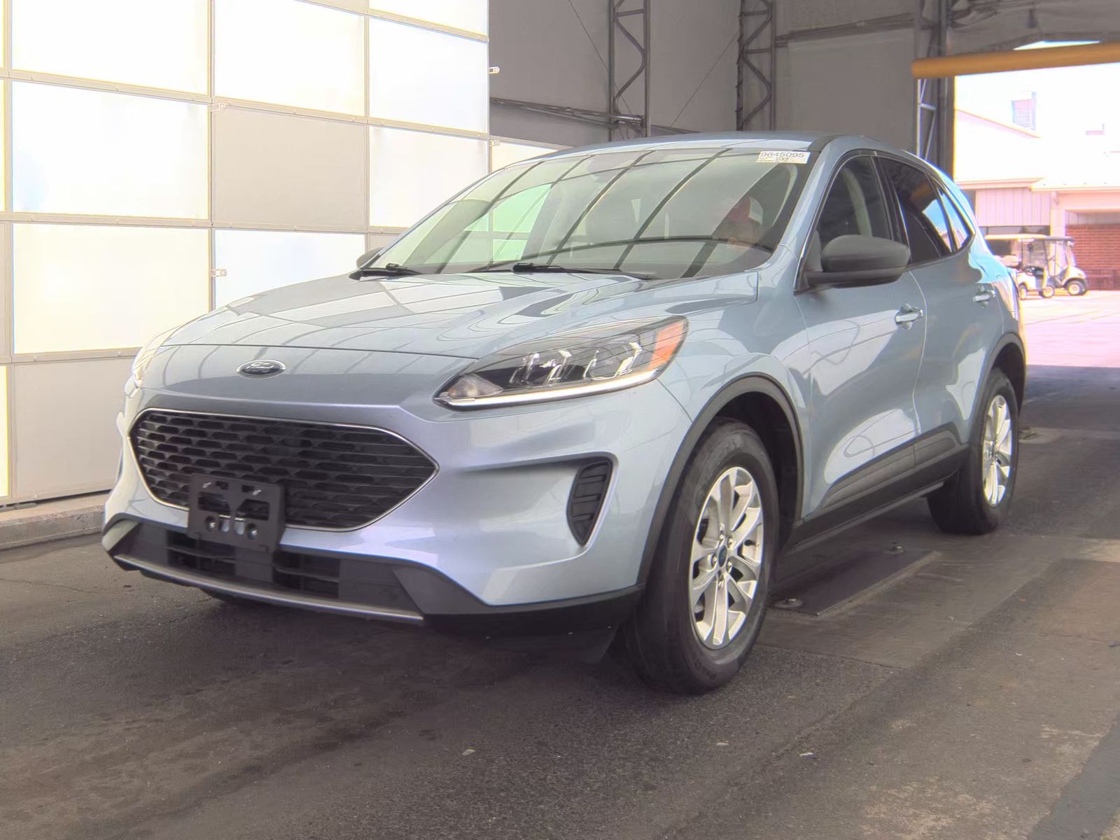 FORD ESCAPE - 1
