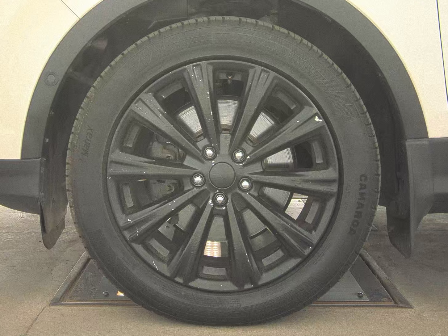 FORD ESCAPE - 10