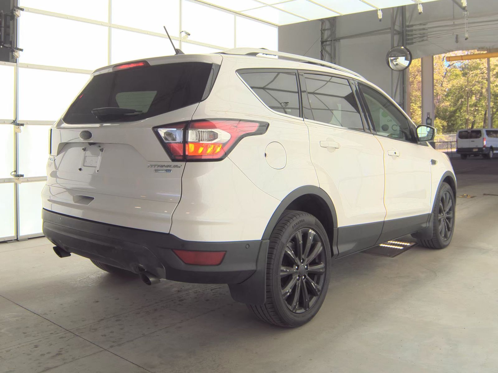 FORD ESCAPE - 6