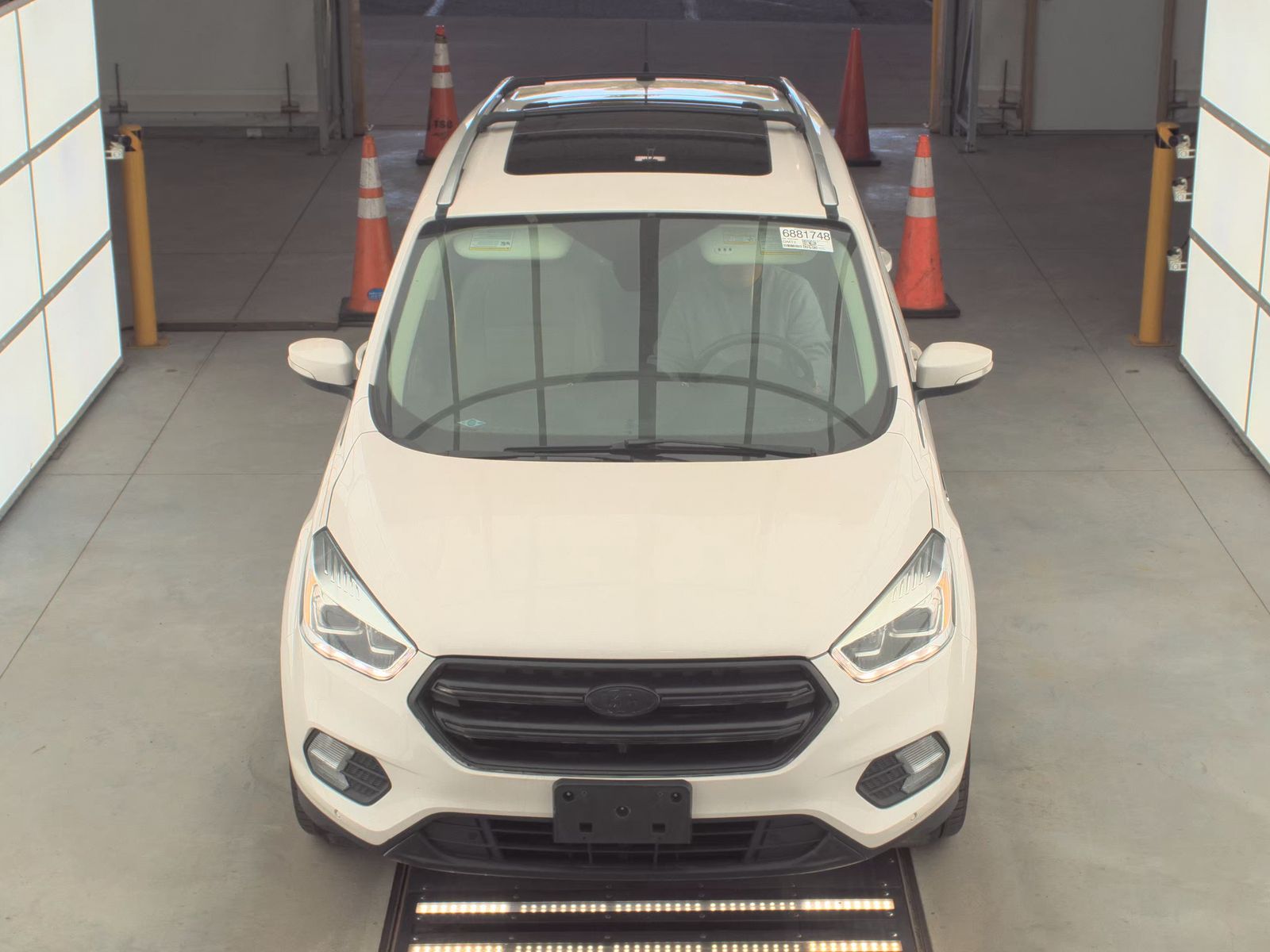 FORD ESCAPE - 3