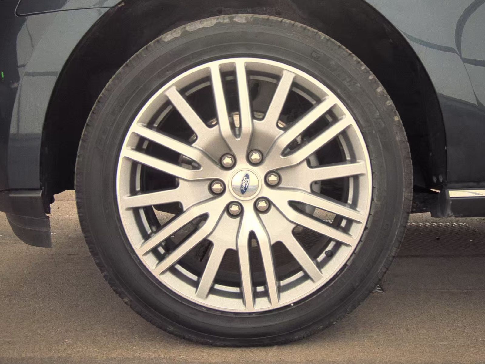 FORD EXPEDITION - 10