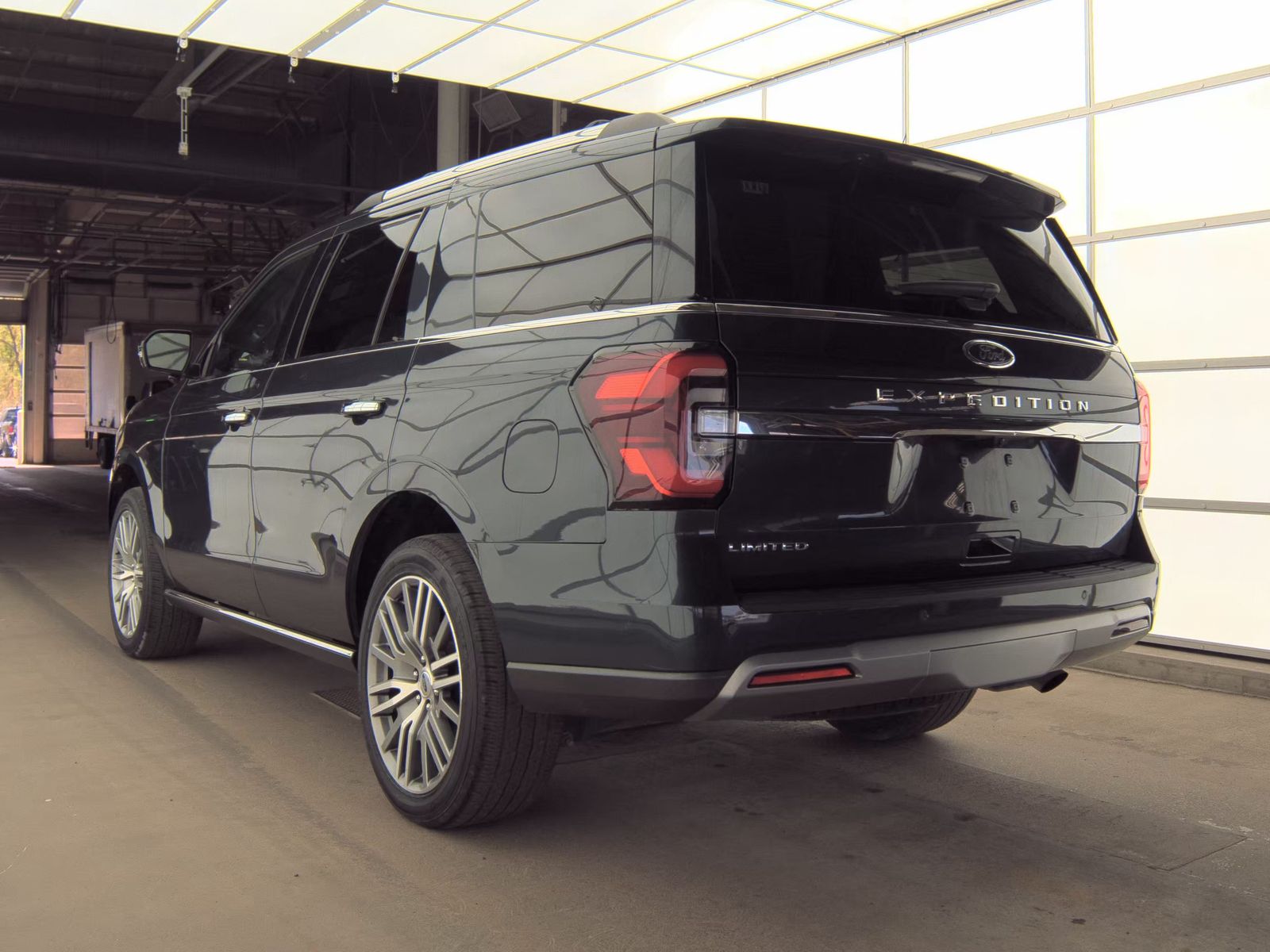 FORD EXPEDITION - 9